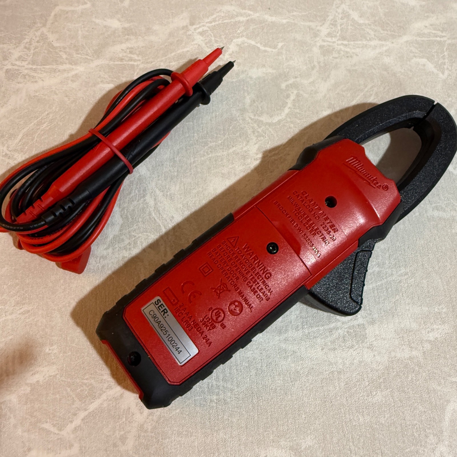 MILWAUKEE 2235-20 Heavy-Duty Electrical Clamp Meter True-RMS 400 Amp