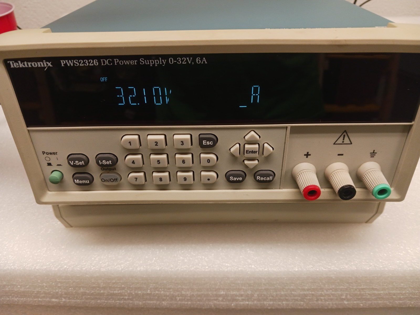 Tektronix PWS2326 DC Power Supply 0-32V 0-6A Bench Lab Supply Tested