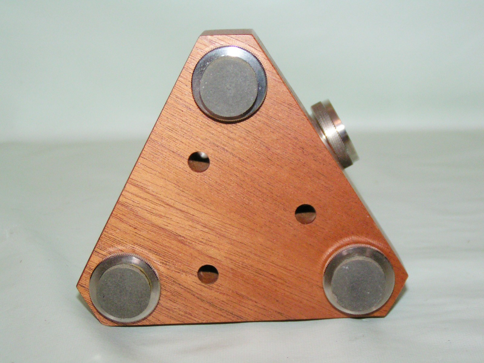 Vtg. B&K Bruel & Kjaer 4152 Artificial Ear for 1″ Microphone – Made in Denmark