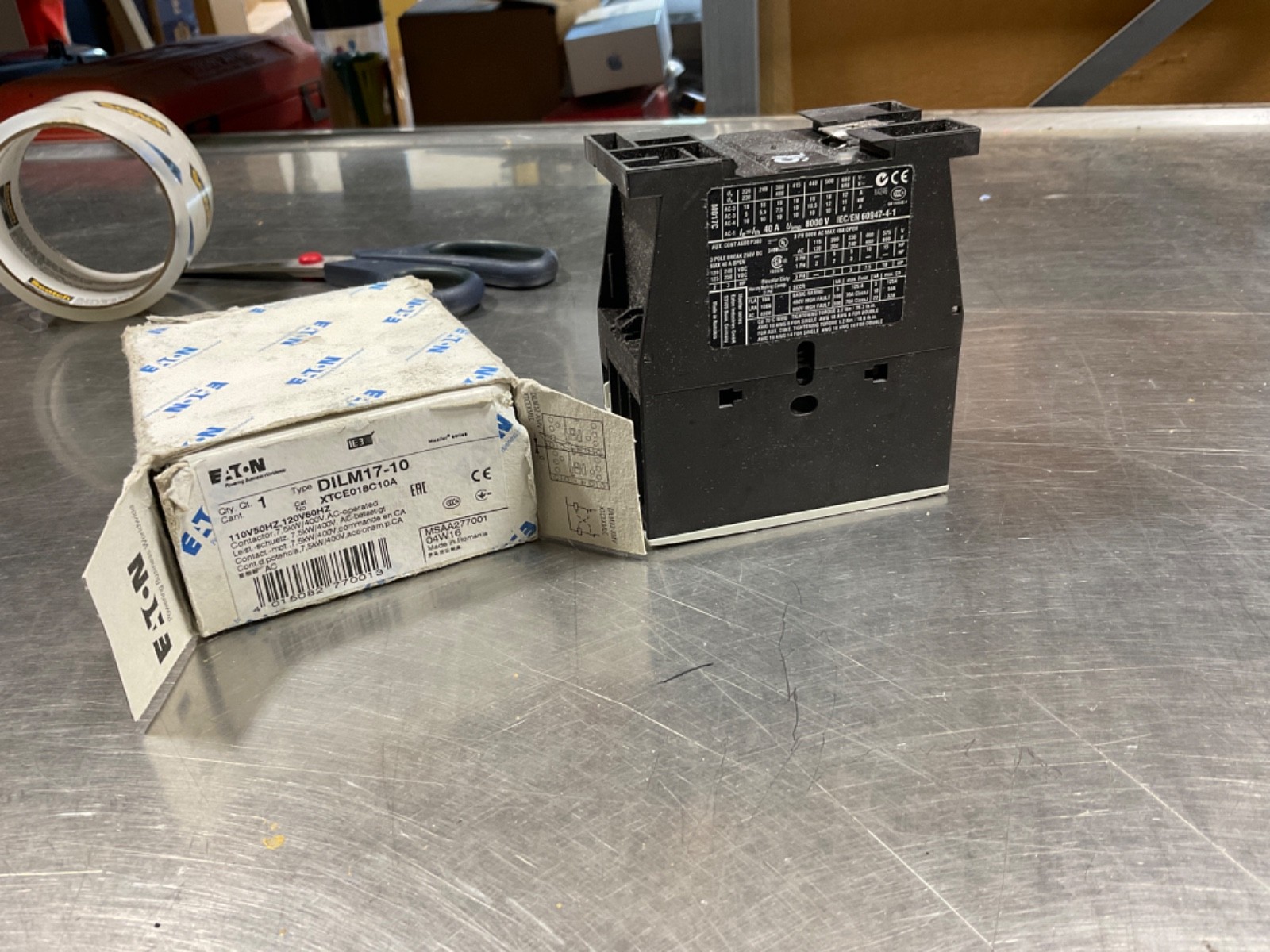 EATON/MOELLER XTCE018C10A MOELLER DILM17-10 110-120V NEW