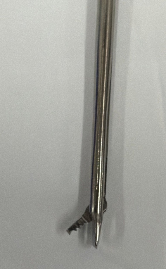 Stryker Conquest 0300-027-100 Surgical Arthroscopy Punch 2.7mm Straight