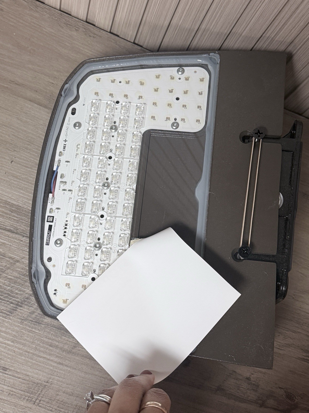 CREE LED OSQW-C-4L-40K7-2M-UL-WM-BZ Wall Pack 4000K Bronze UL Heavy Duty Outdoor