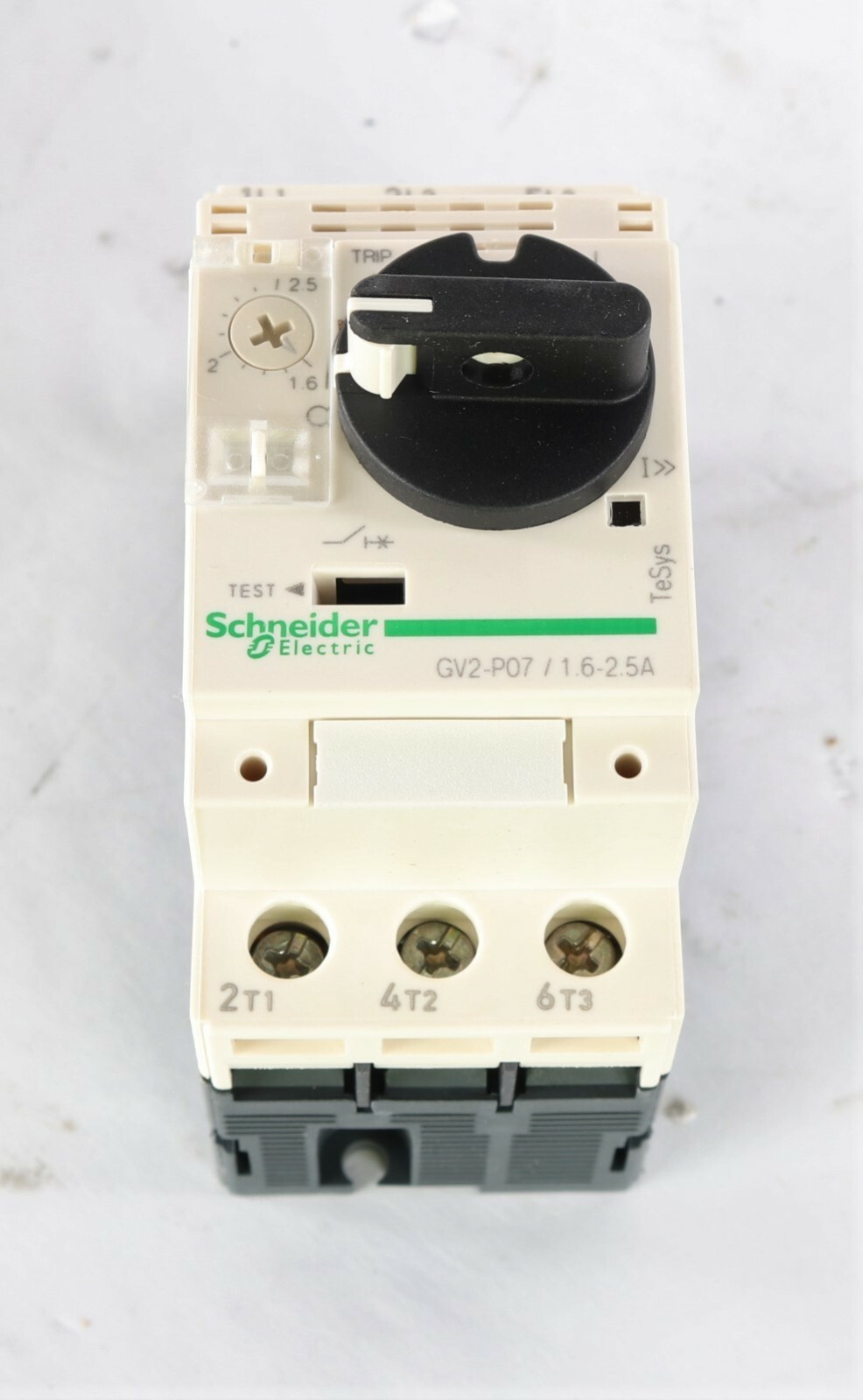 New GV2P07 Schneider Electric Motor Circuit Breaker, TeSys GV2, 3P, 1.6-2.5 A, t
