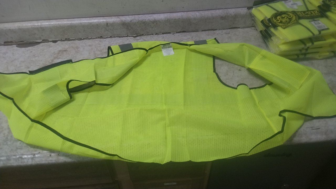 Occunomix VNE-GC-Y2/3X 50 Pk Size 2/3X Safety Vest