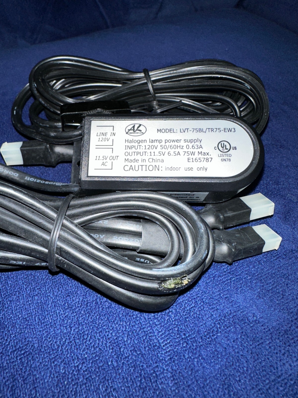 12 VOLT TRANSFORMER halogen or led Lamp – Input 120V – Output 12Volts 6.5 Amp