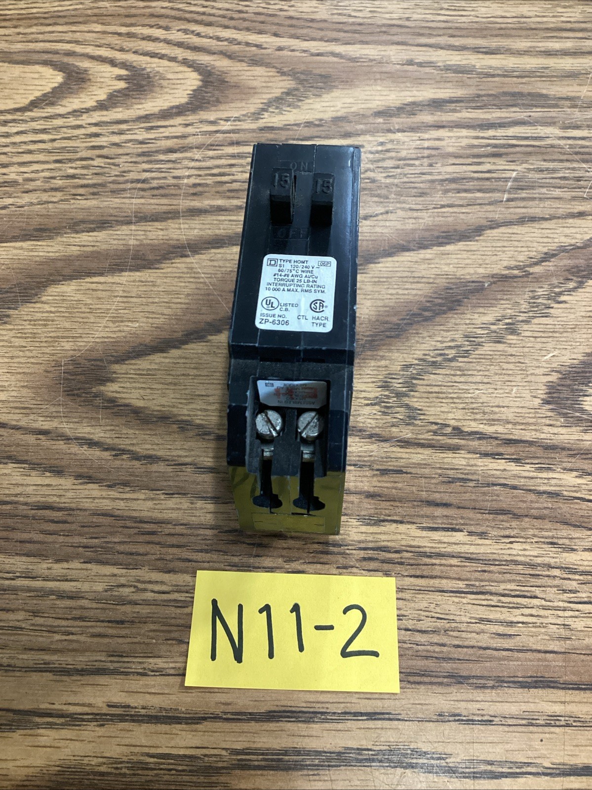 SQUARE D HOMT1515 Circuit Breaker 15A Plug In 120/240V Used 🔴