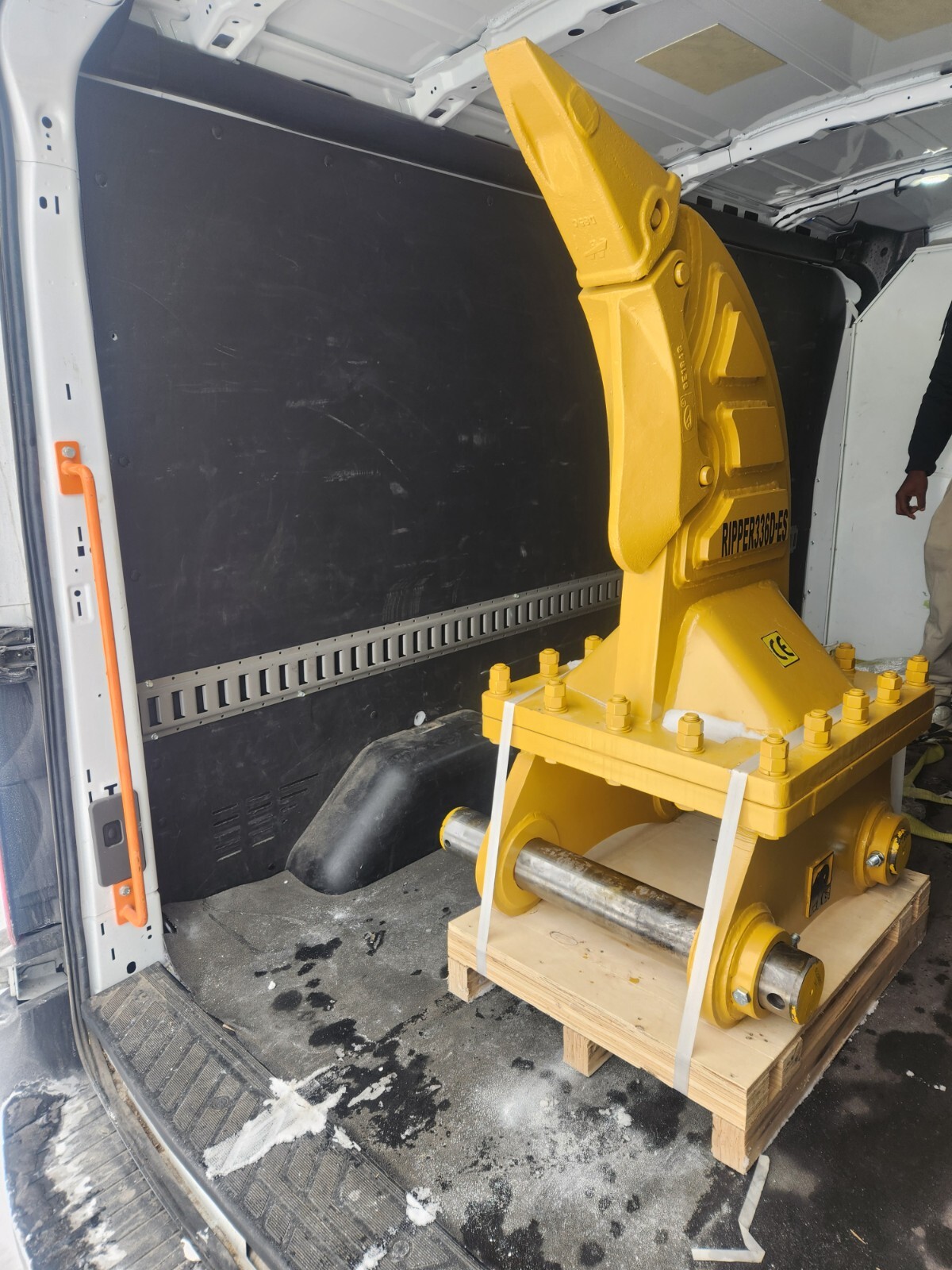 Caterpillar 330 336 CAT DB Frost Ripper Tooth Excavator Stump 90mm 100mm pins