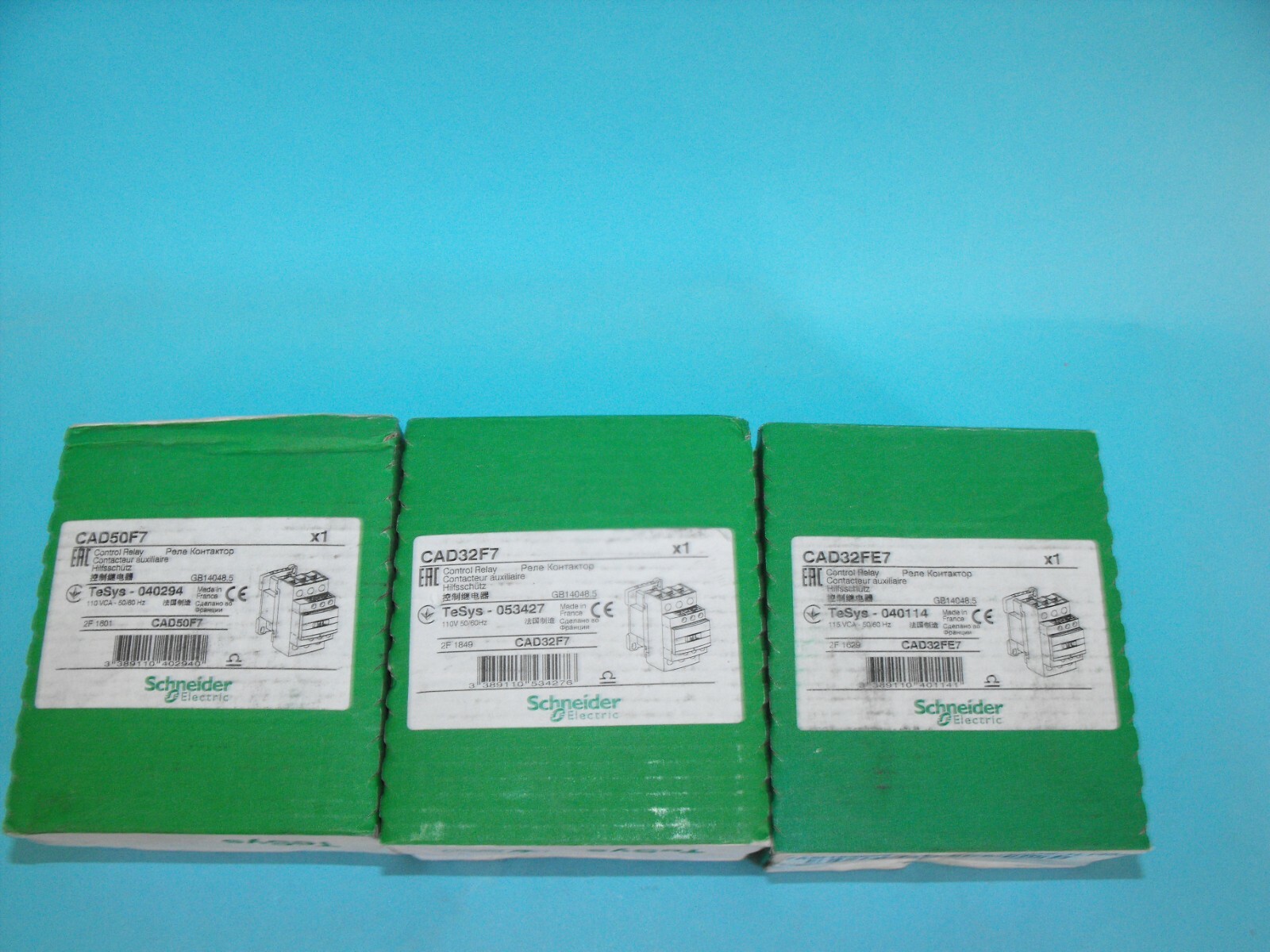 Schneider Electric.TELEMECANIQUE.CAD50F7+CAD32F7+CAD32FE7.(LOT3PCS).NEW