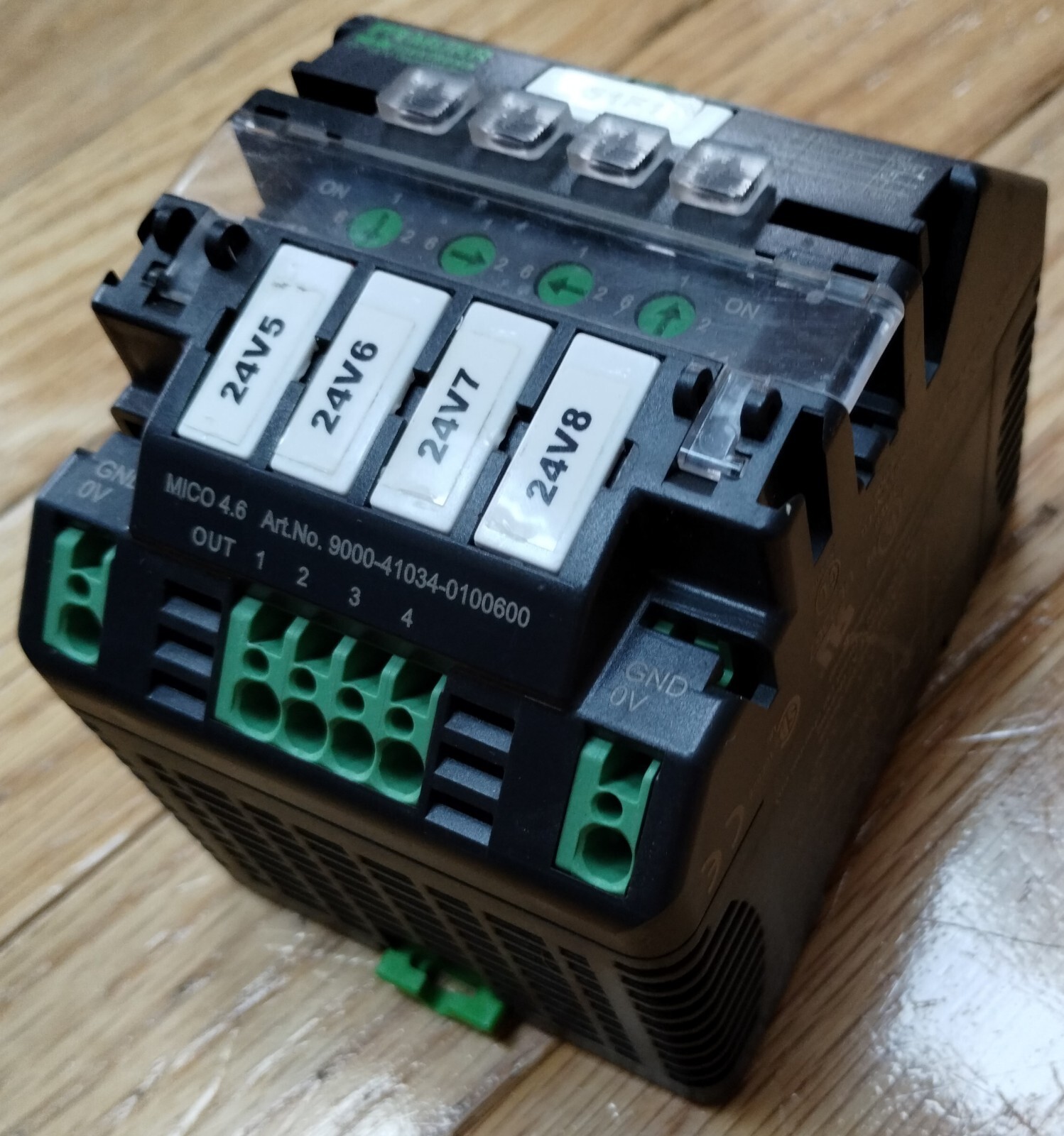 Murr d-71570 76243-4.00-3.04 Relay