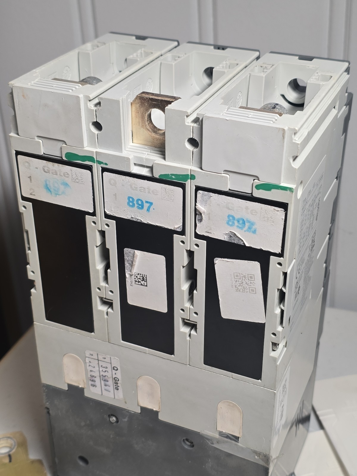 ABB SACE Tmax XT5N 400 Circuit Breaker 400A 3-Pole 600VAC XT5NU340ABNF000XXX