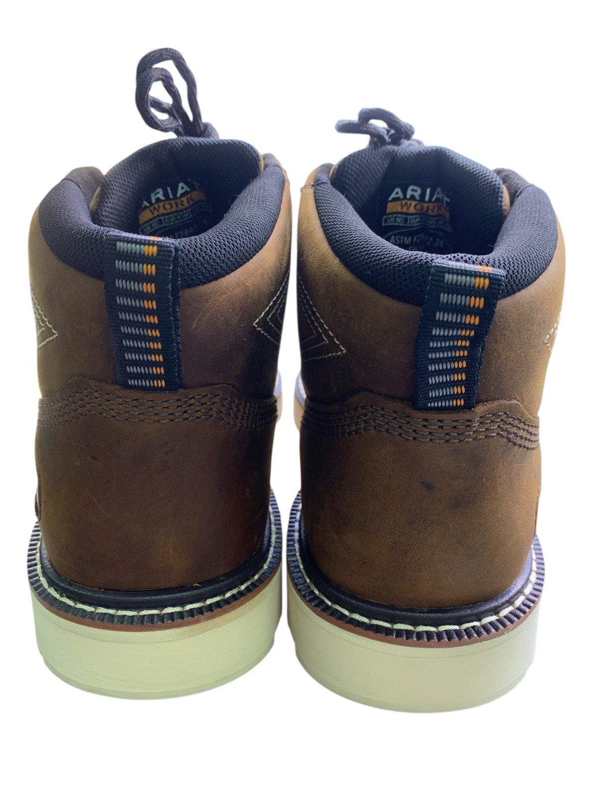 Ariat 10050836 Rebar Lift Round-Toe Chukka Work Boots for Men Size 8 Destressed
