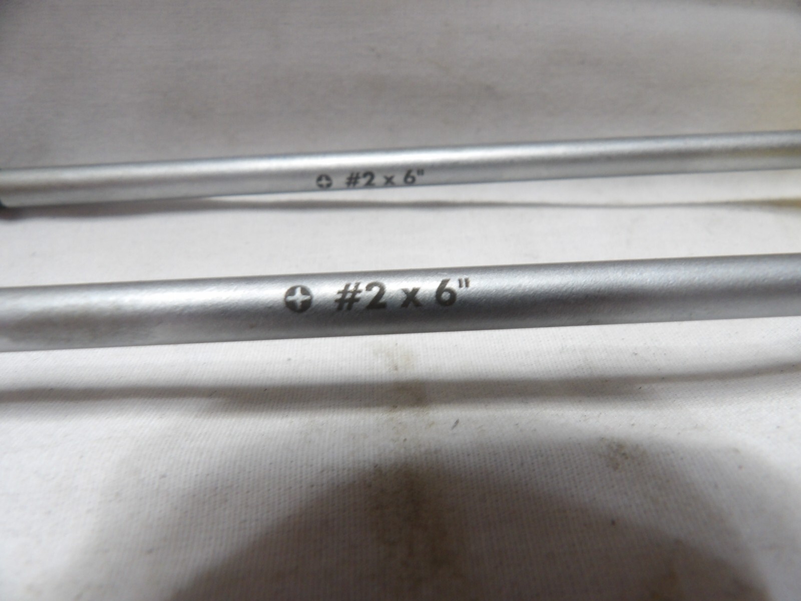 Two Napa #2 X 6″ Phillips Screwdrivers NHTDPW26 – Made in Germany