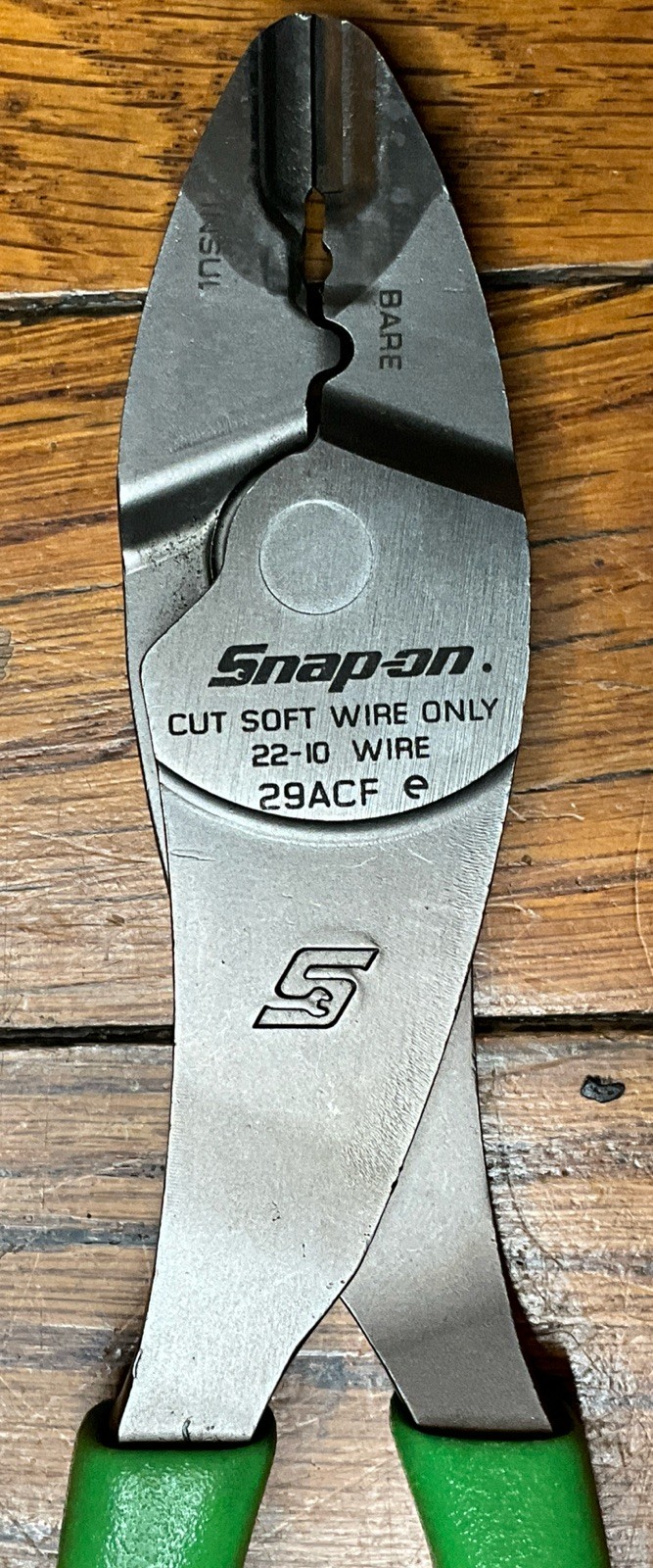 Snap on Tools USA 9” GREEN Soft Grip Wire Terminal Crimping Tool 29ACF
