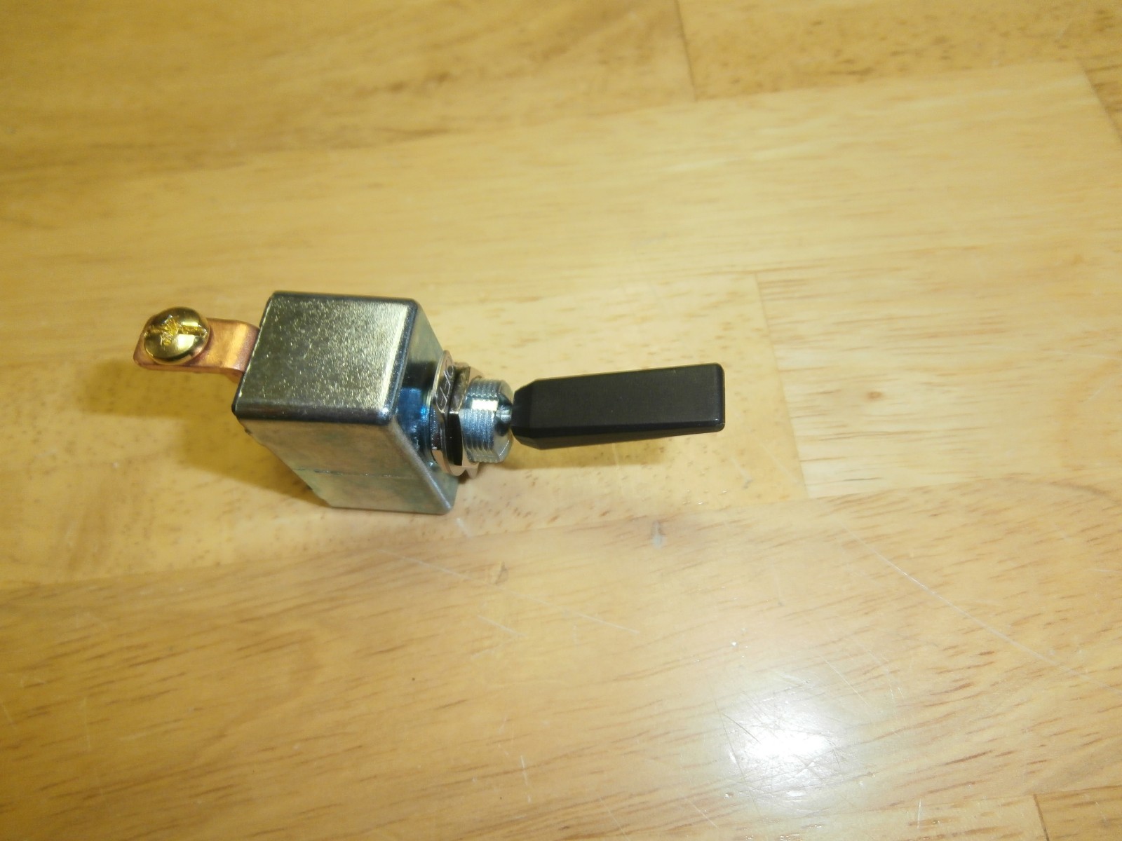 50 Amp 12VDC SPST ON/OFF Black Automotive/Marine Toggle Switch Philmore 30-12240