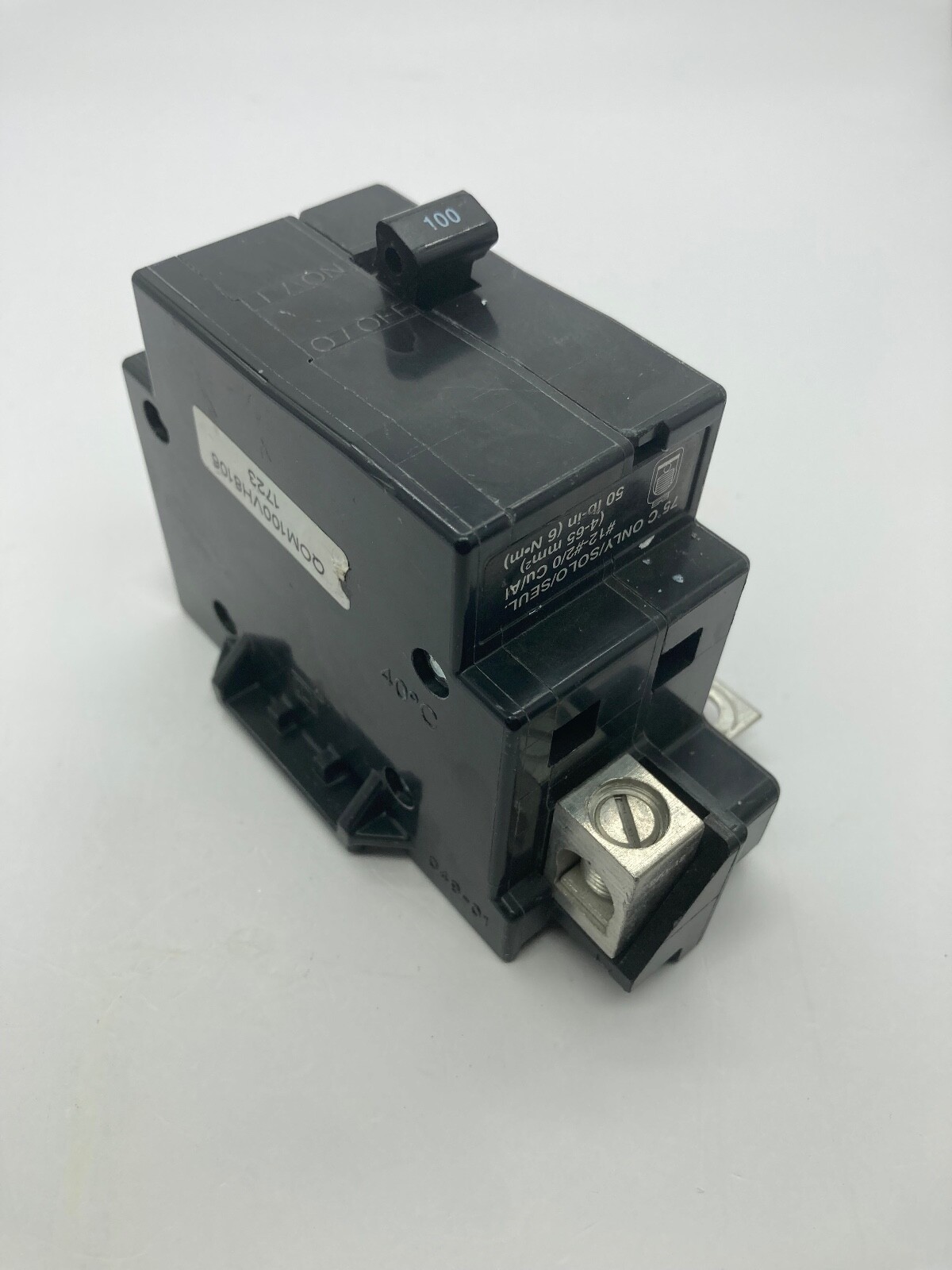 Square D QOM100VH8106 22kA 2 Pole 100 Amp QOM1 Bolt On Main Circuit Breaker NOS