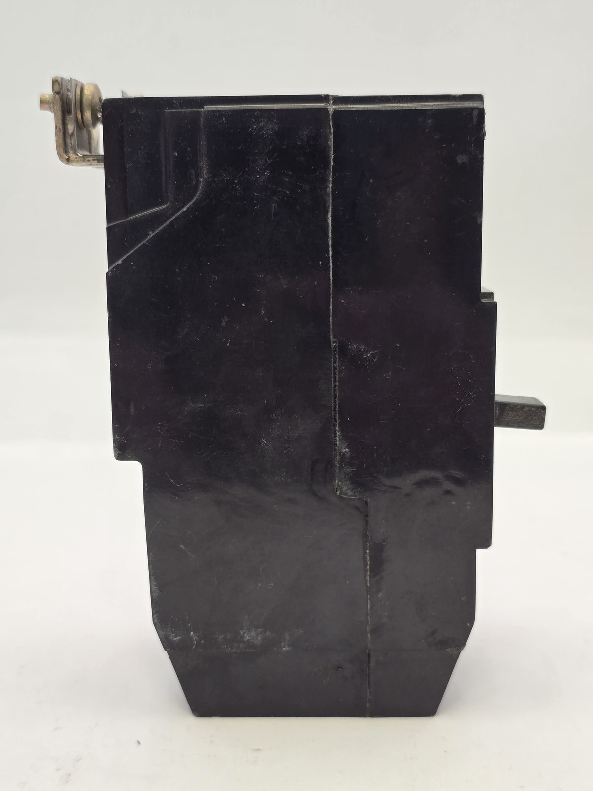 General Electric TEY230M02 Bolt-On Circuit Breaker 30A 2P 480/277V 14KA TEYM02