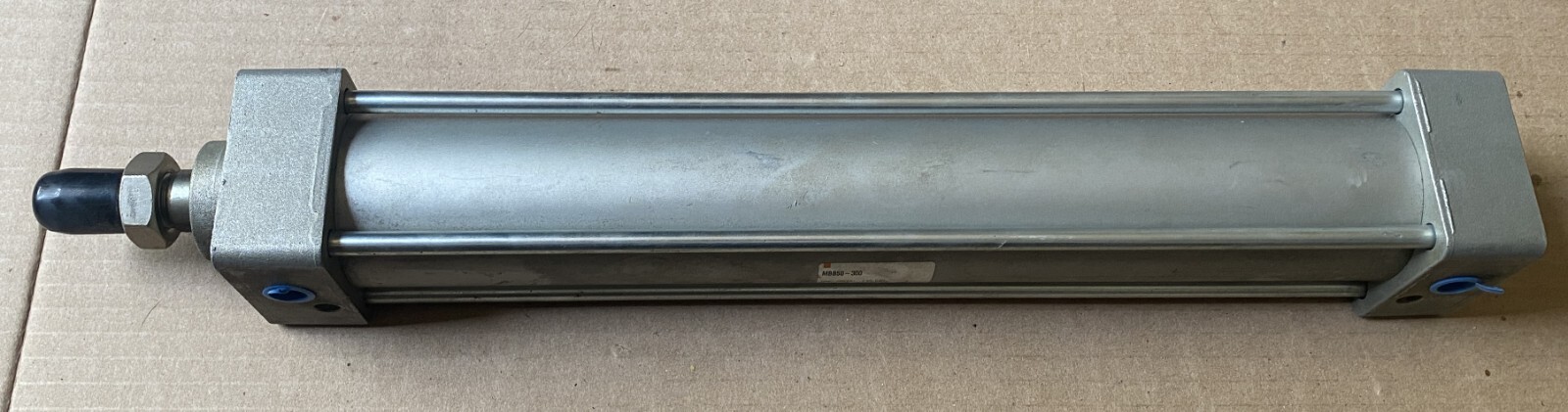 SMC MBB50-300 TIE-ROD CYLINDER – Double Acting – Single Rod 50 mm Bore – NOS