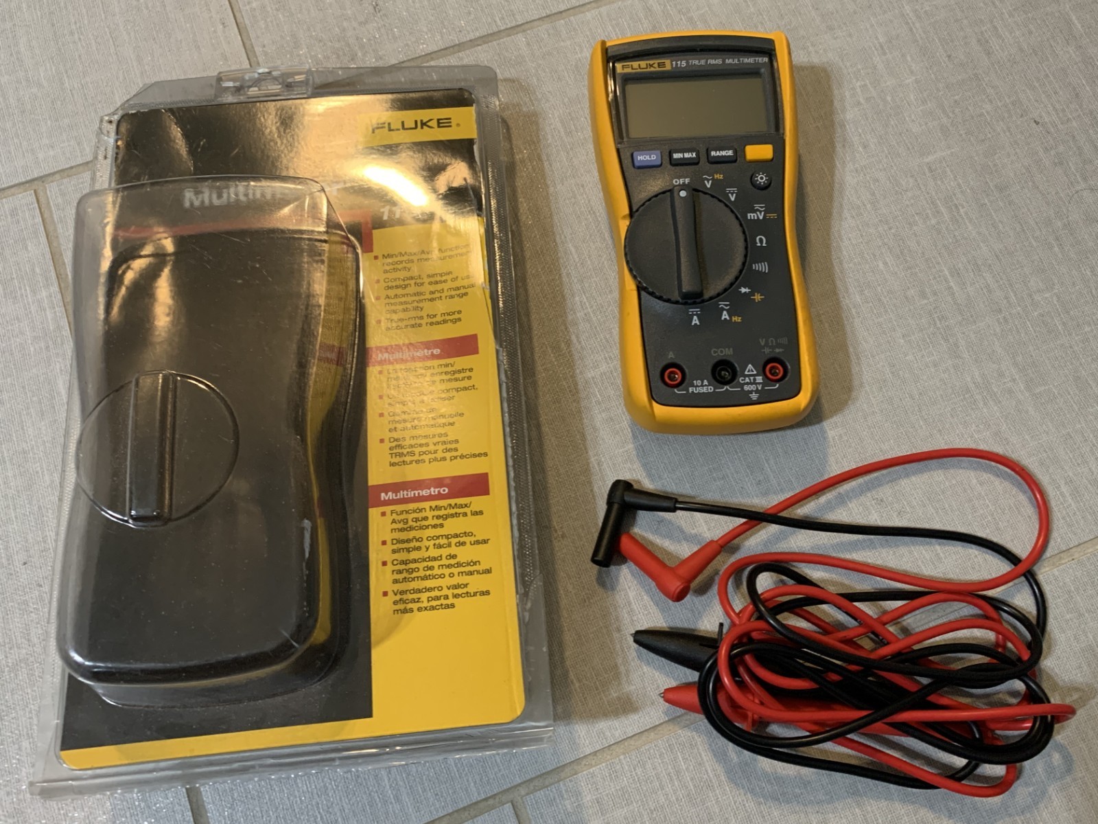 Fluke 115 Multimeter (used)