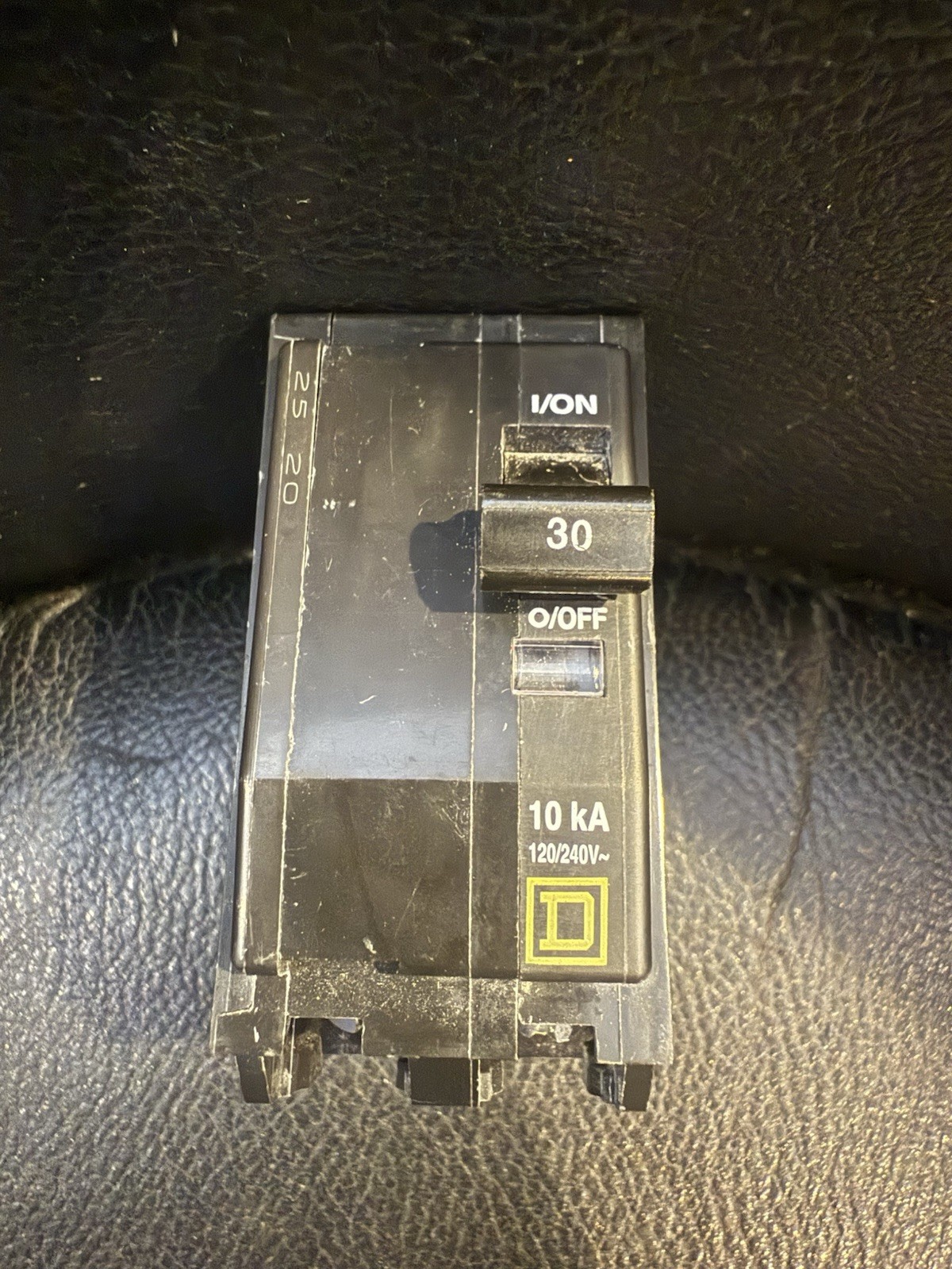 Square D QO230 Circuit Breaker 30 Amp 2 Pole 30A