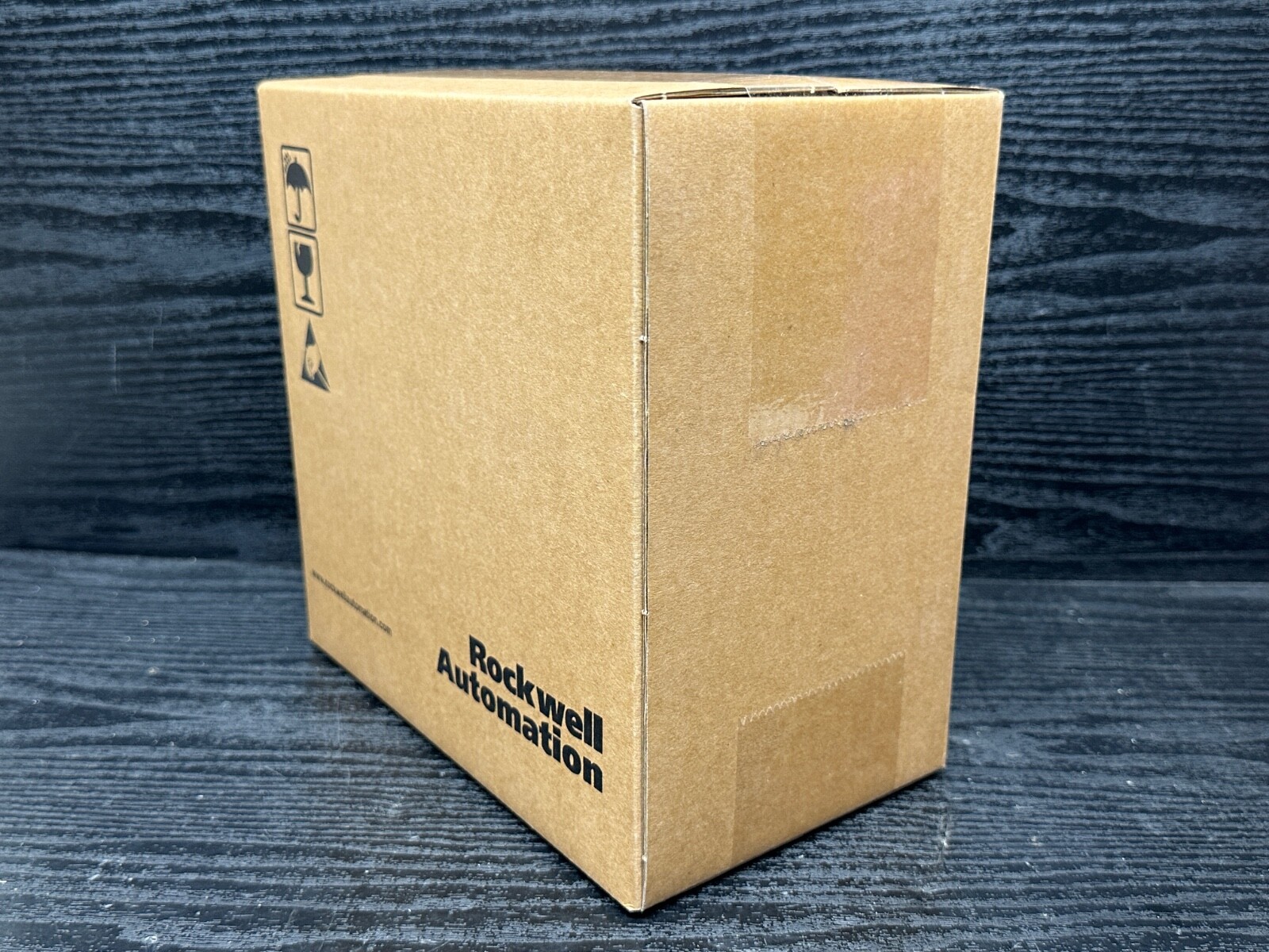 2025 Surplus Sealed Allen Bradley 25B-B011N104 PowerFlex 525 AC Drive 3 HP 240V