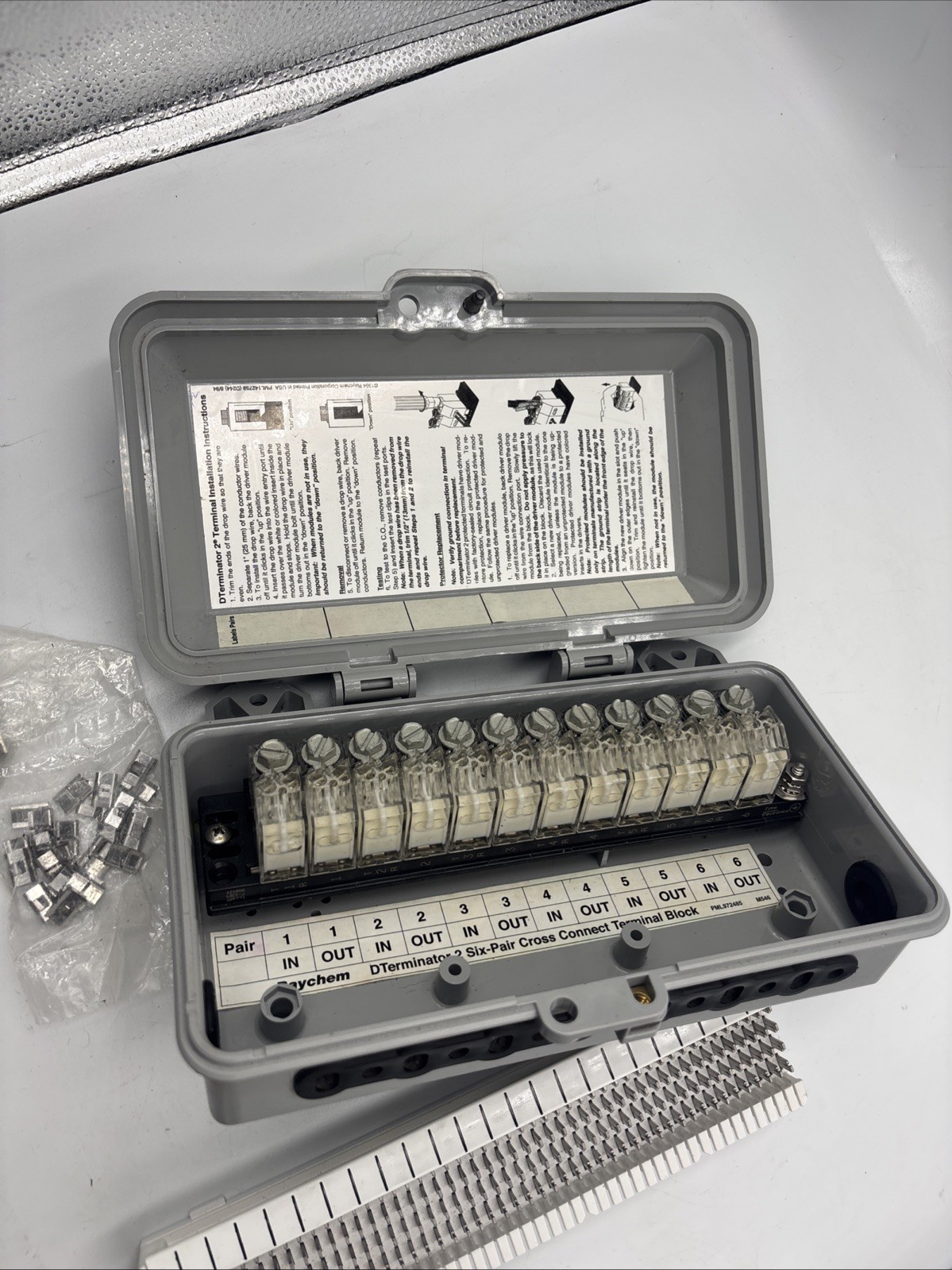 Raychem DTerminator 2 Weatherproof Enclosure Box w/ 50-Pair 66M1-50 Punch Block
