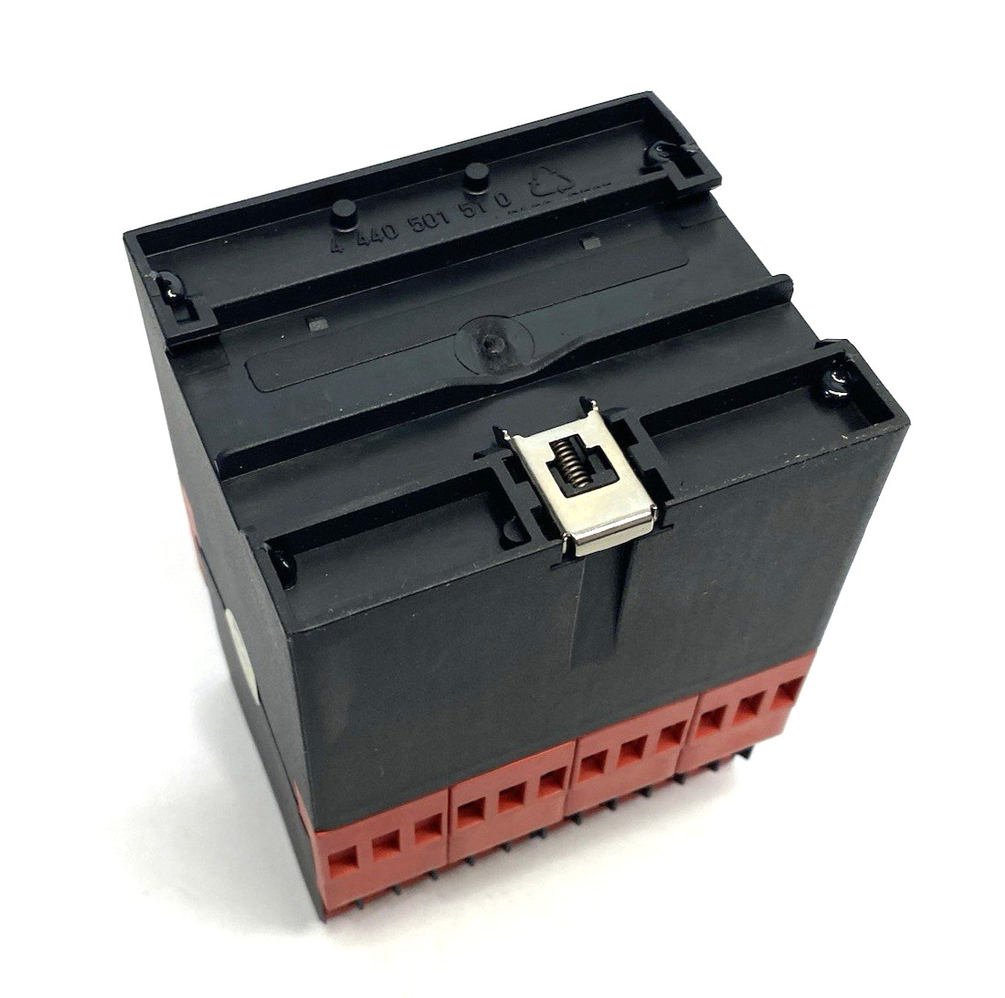 Schneider Electric XPSFB5111 Preventa Safety Relay 300V 2.5A