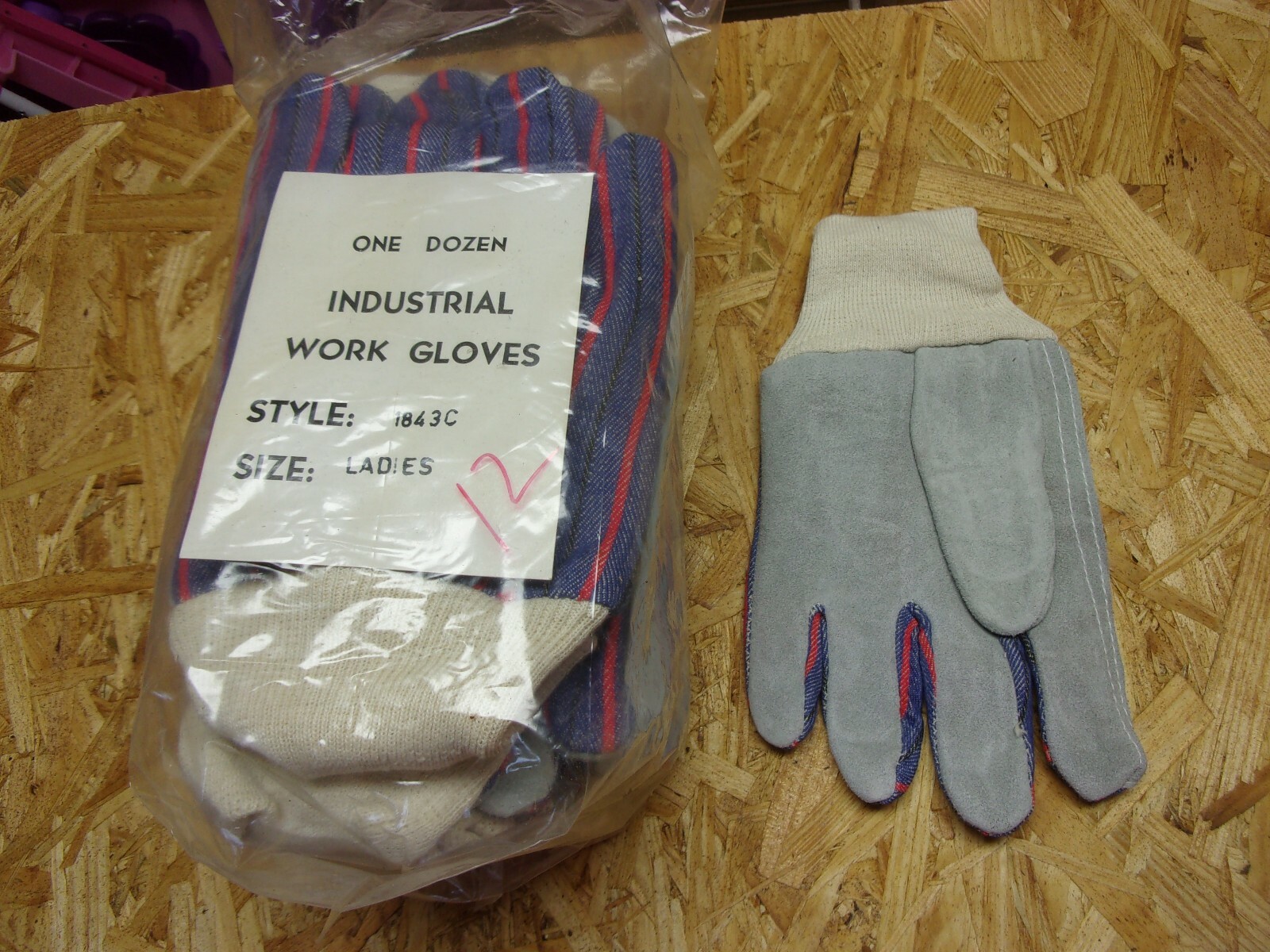 Ladies Leather Palm Industrial Gloves 12-Pairs 1 Dozen Clute Cut Knit Wrist Cuff
