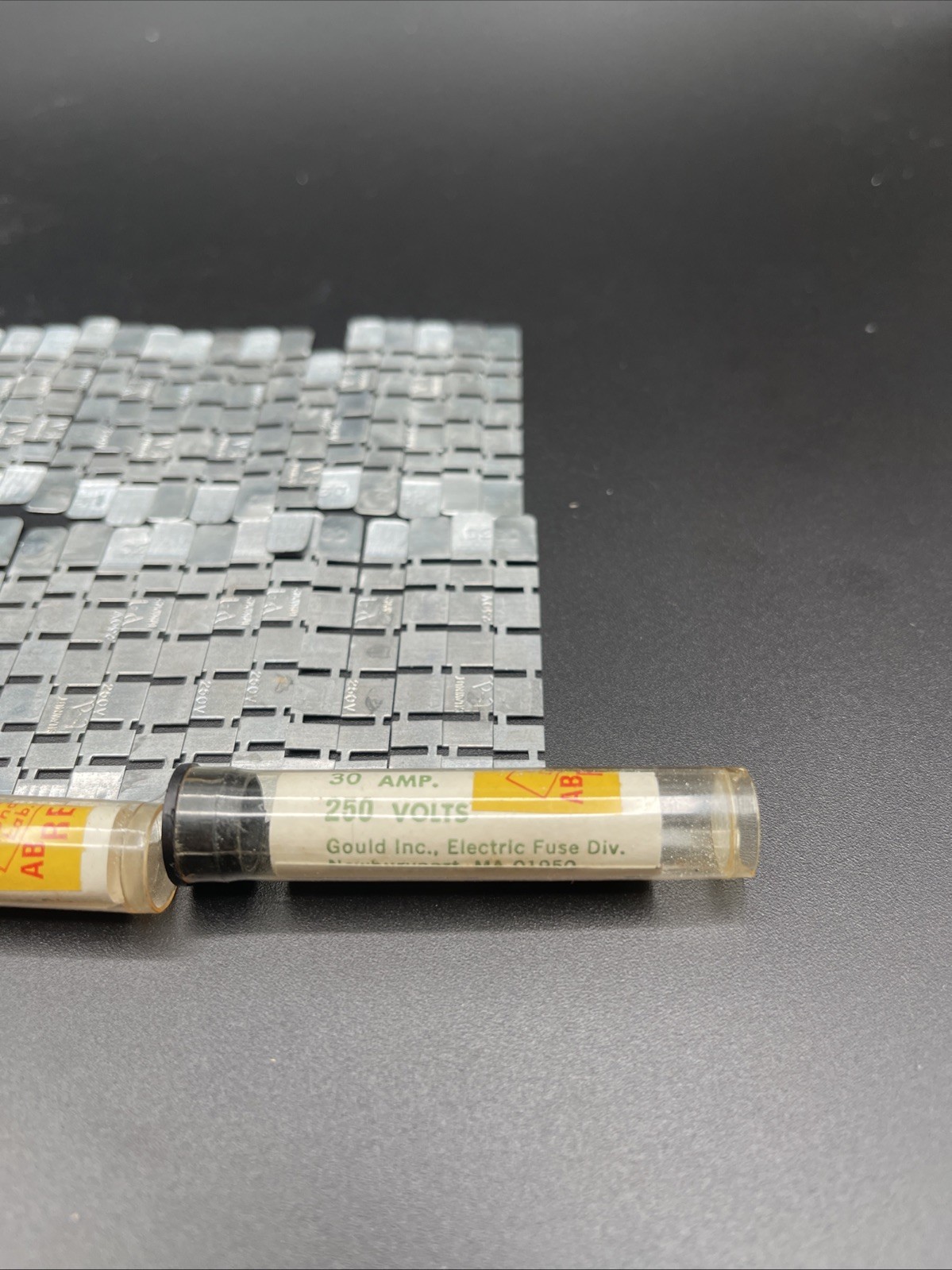 Gould RL 30 Fuse Renewal Links – 30 Amps 250 Volts Lot of 47