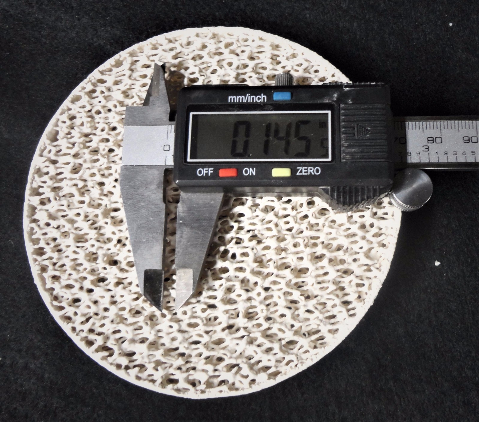 ZIRCONIA RETICULATED SETTER MOLTEN METAL FILTER WIRELESS ELEMENT No.: 39