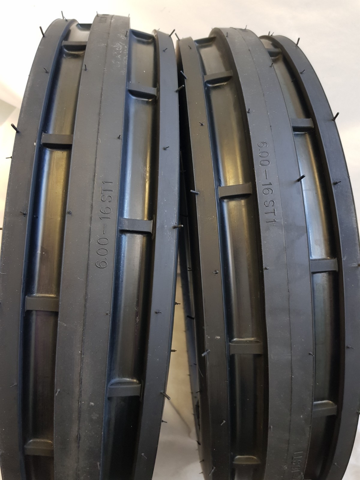 5.50-16 (2 TIRES + TUBES) 6 PLY ROAD CREW ST1 F2 3-Rib Farm Tractor 5.50.X16