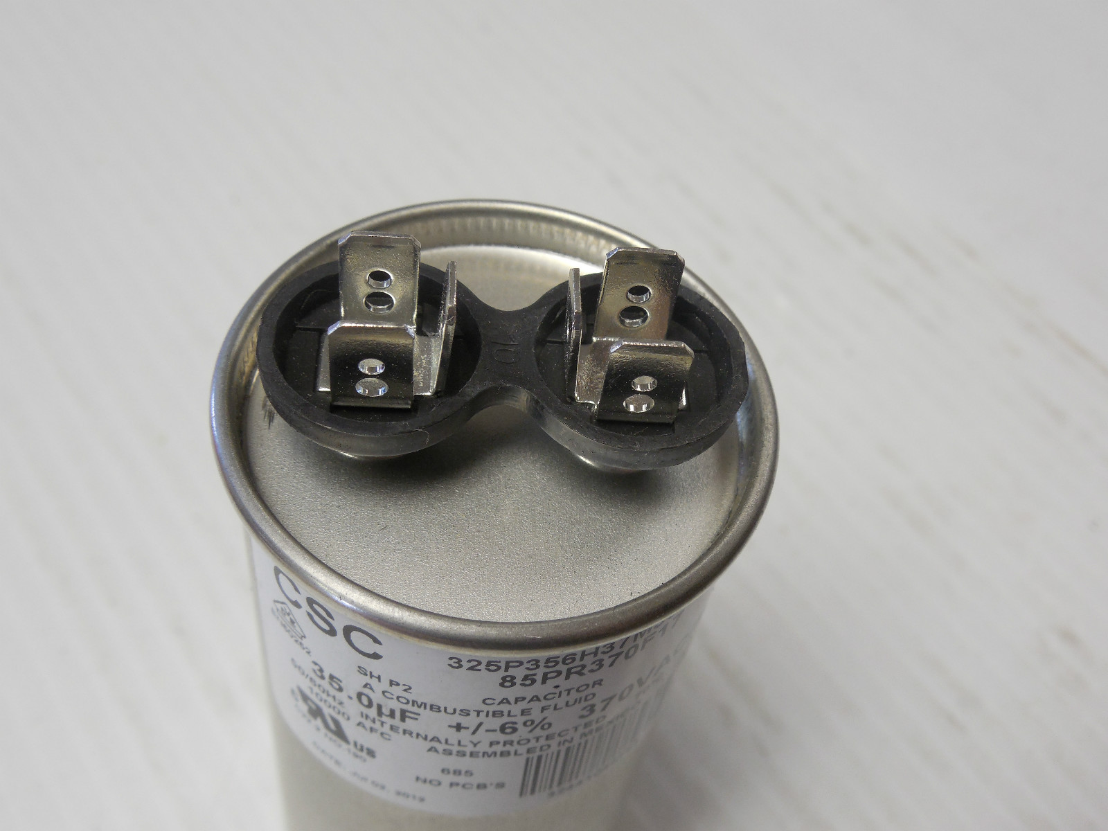 NEW CSC CAPACITOR 325P356H37M36N3XTC 35.0UF +/-6% 370VAC/B 85PR370F17