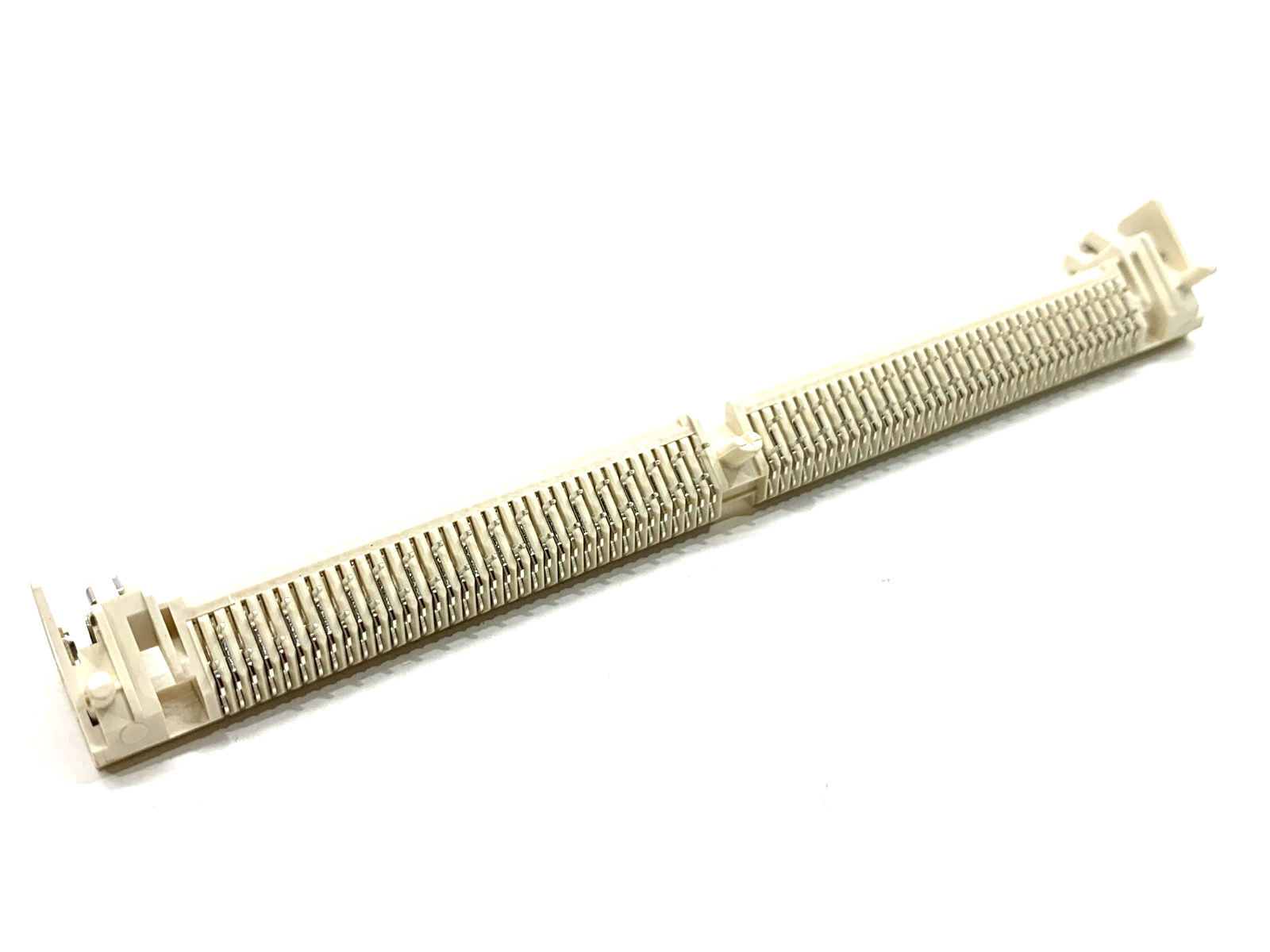 28-pcs AMP 348546-1 EDO SIMM Memory Socket 72 Pin 40 Degree Angle White