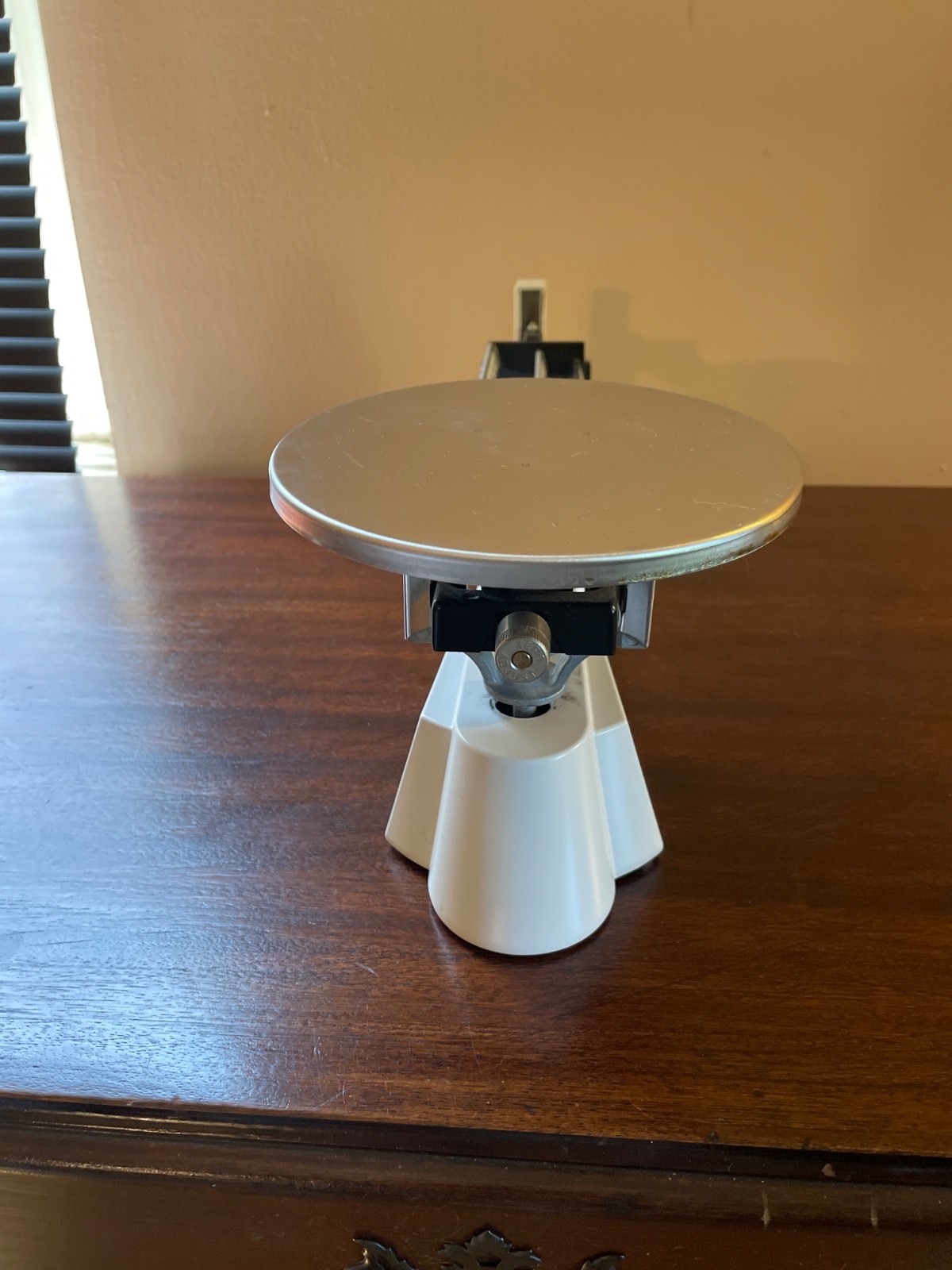 Ohaus Triple Beam Balance 700 / 800 Series 2610g 5lb Scale (Calibrated, Working)