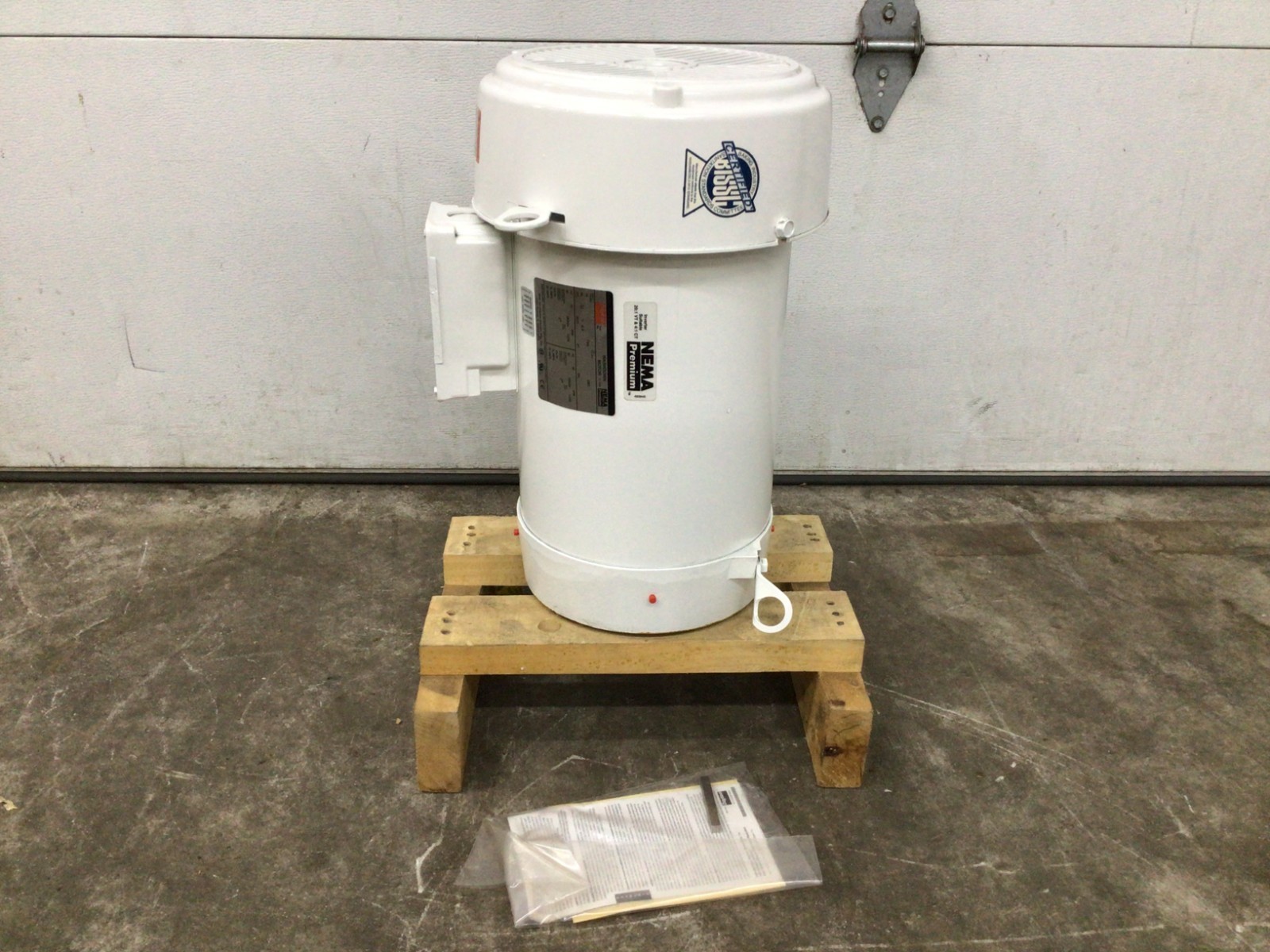 Dayton 2Dam8 Washdown Motor, 3 Ph, Tefc, 10 Hp, 3515 Rpm