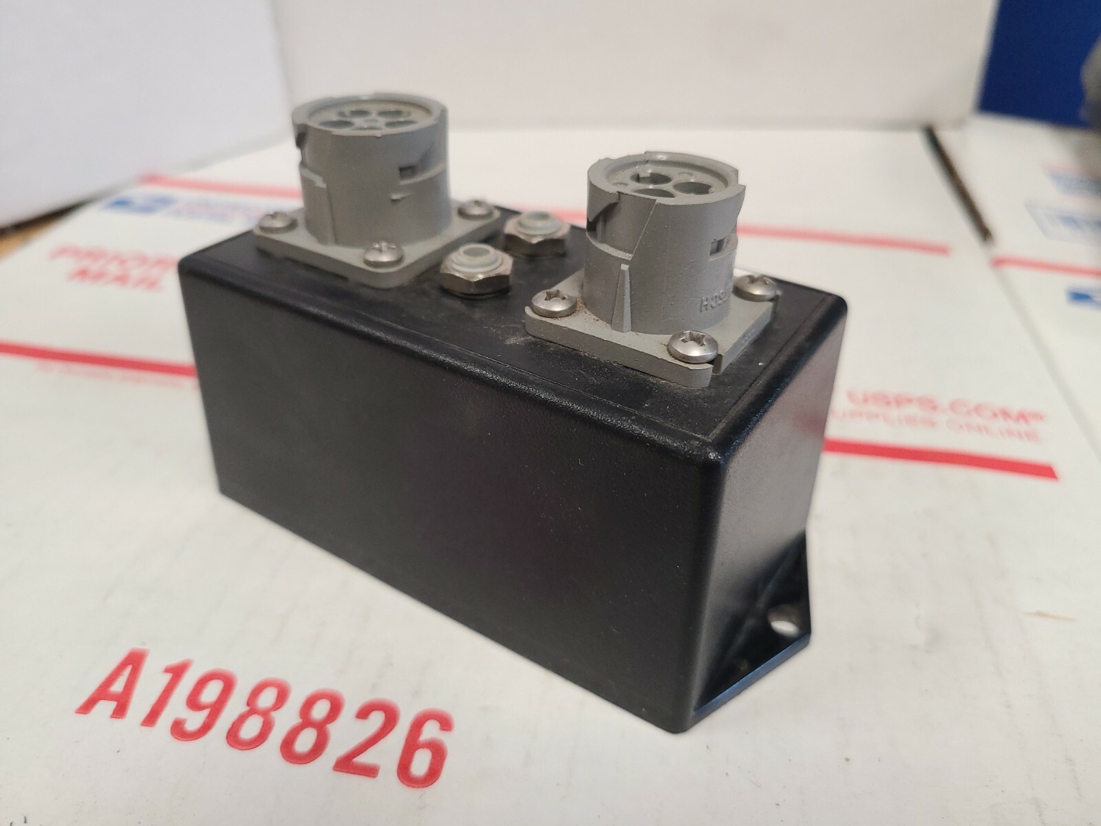 American Aerospace DC Voltage Transducer S809-750