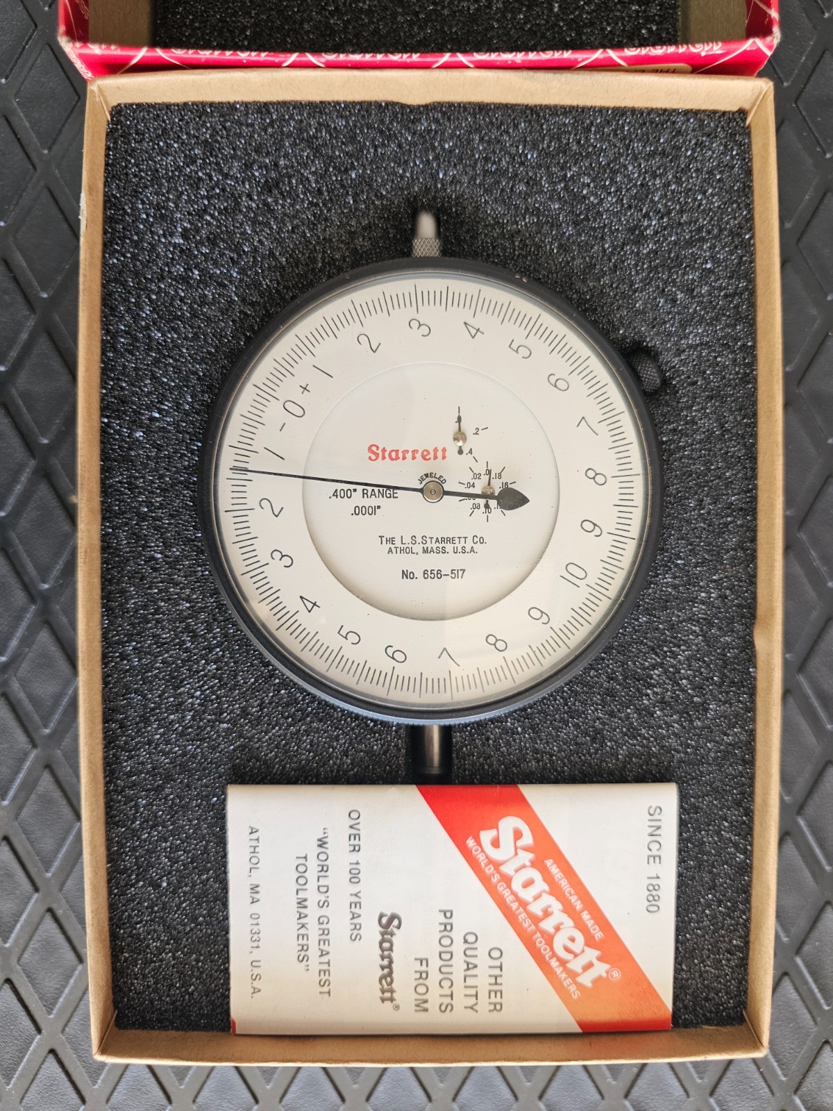 Starrett 656-517J Dial Indicator – 0.400in Range – .0001″ Graduation