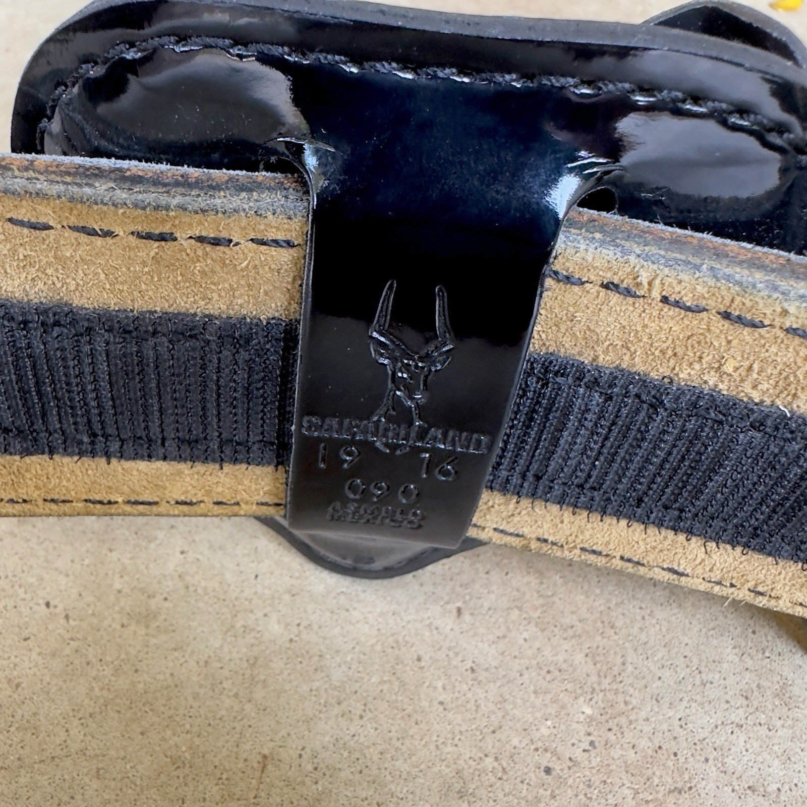 Safariland Duty Belt MDL 87V 44/110 4210 Black Solid Brass Buckle Handcuff Cases