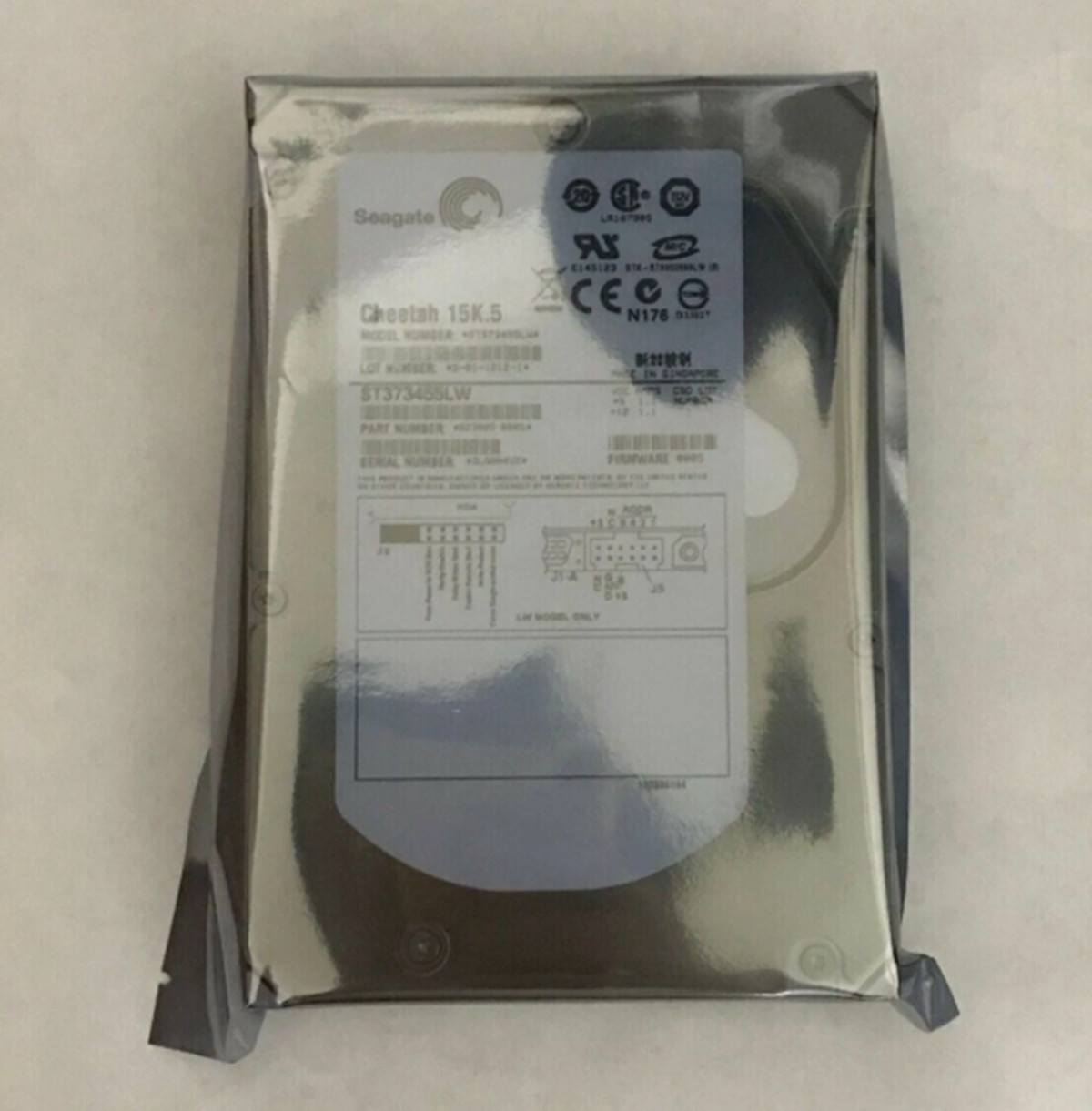 New SEAGATE ST373455LW Internal SCSI Hard Drive 15K.5 73.4GB 15000RPM