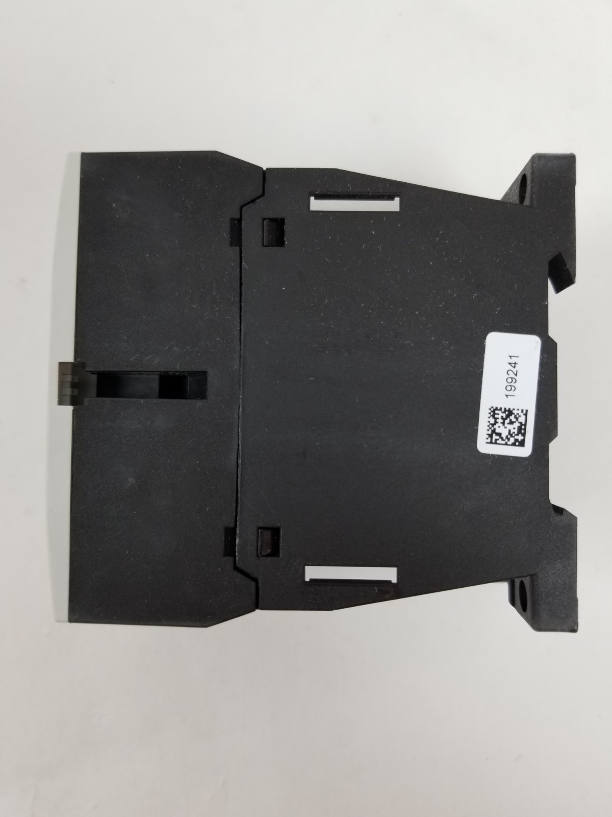 EATON DILM12-10-PI Contactor 24VDC 50/60Hz 3-Pole 12A NEW