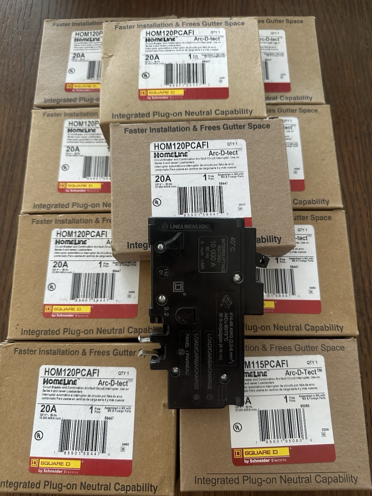 SQUARE D HOMELINE HOM120PCAFI HOM120PCAFIC 20A AFCI PLUG ON NEUTRAL NEW