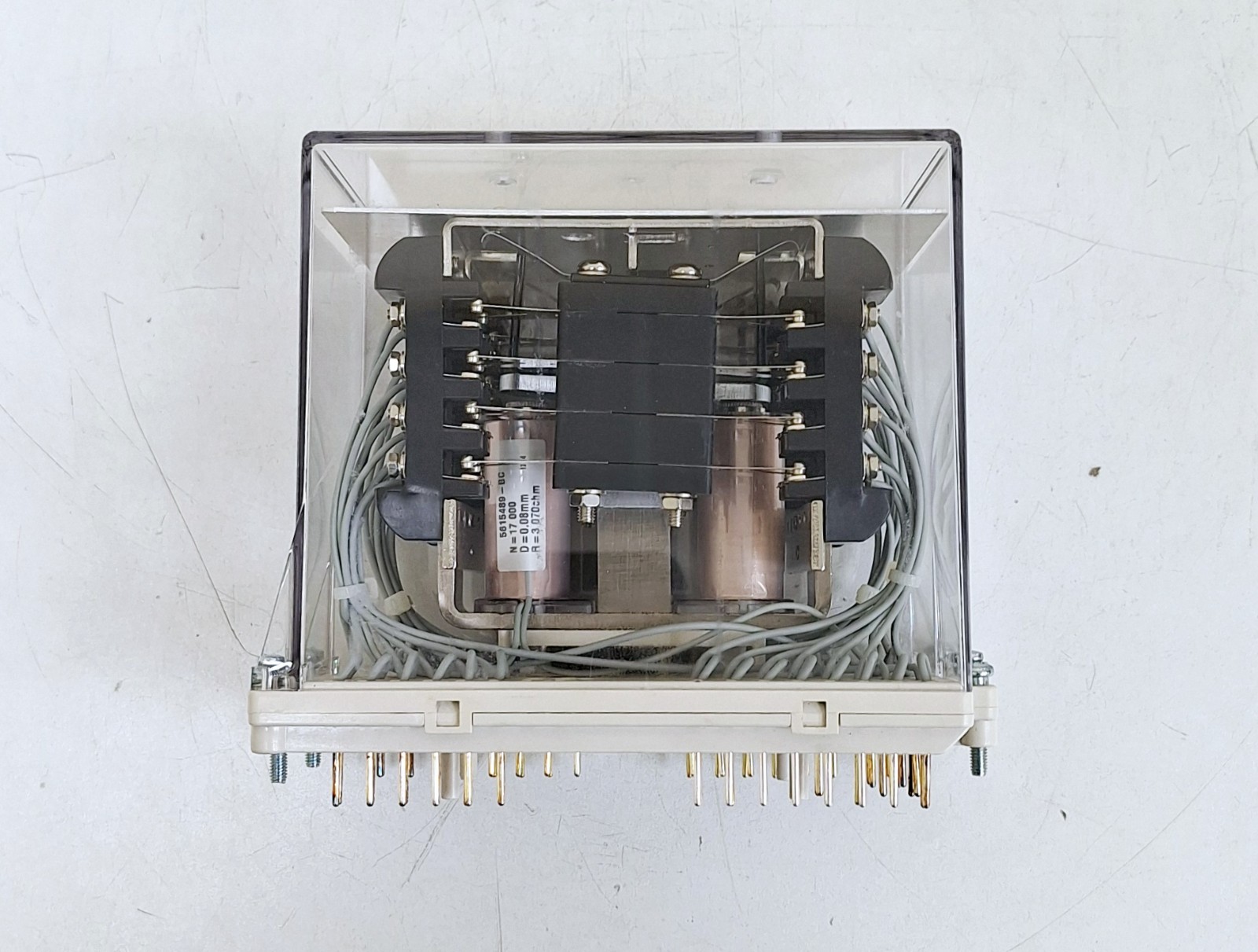 ABB RXMVB 4 / RK 251 401-AN Bistable Relay 110VAC 50-60Hz 380V