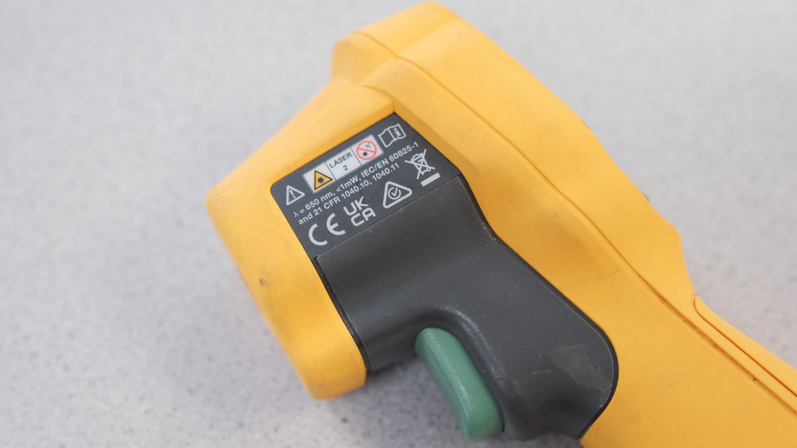 Fluke 62 MAX IR Thermometer 3M Drop -30 To 500C Water/Dust Resistant IP54 Rate