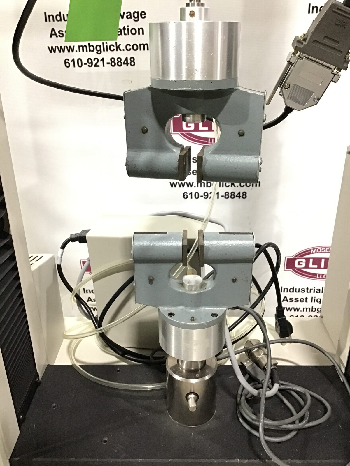 MTS 820.005-SL Insight 5 SL Electromechanical Material Testing System 5kN
