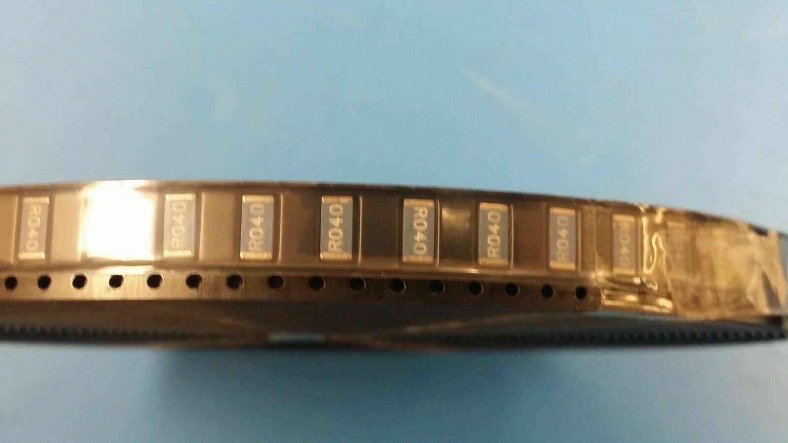 (10 PCS) LR2512-01-R040J IRC Current Sense Resistor 40 mOhm 2w 5% SMD 2512(6332)