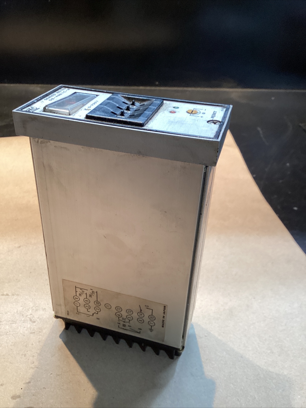 RKC DB-48B1C-M Series RE-48 Temperature Controller #292K74