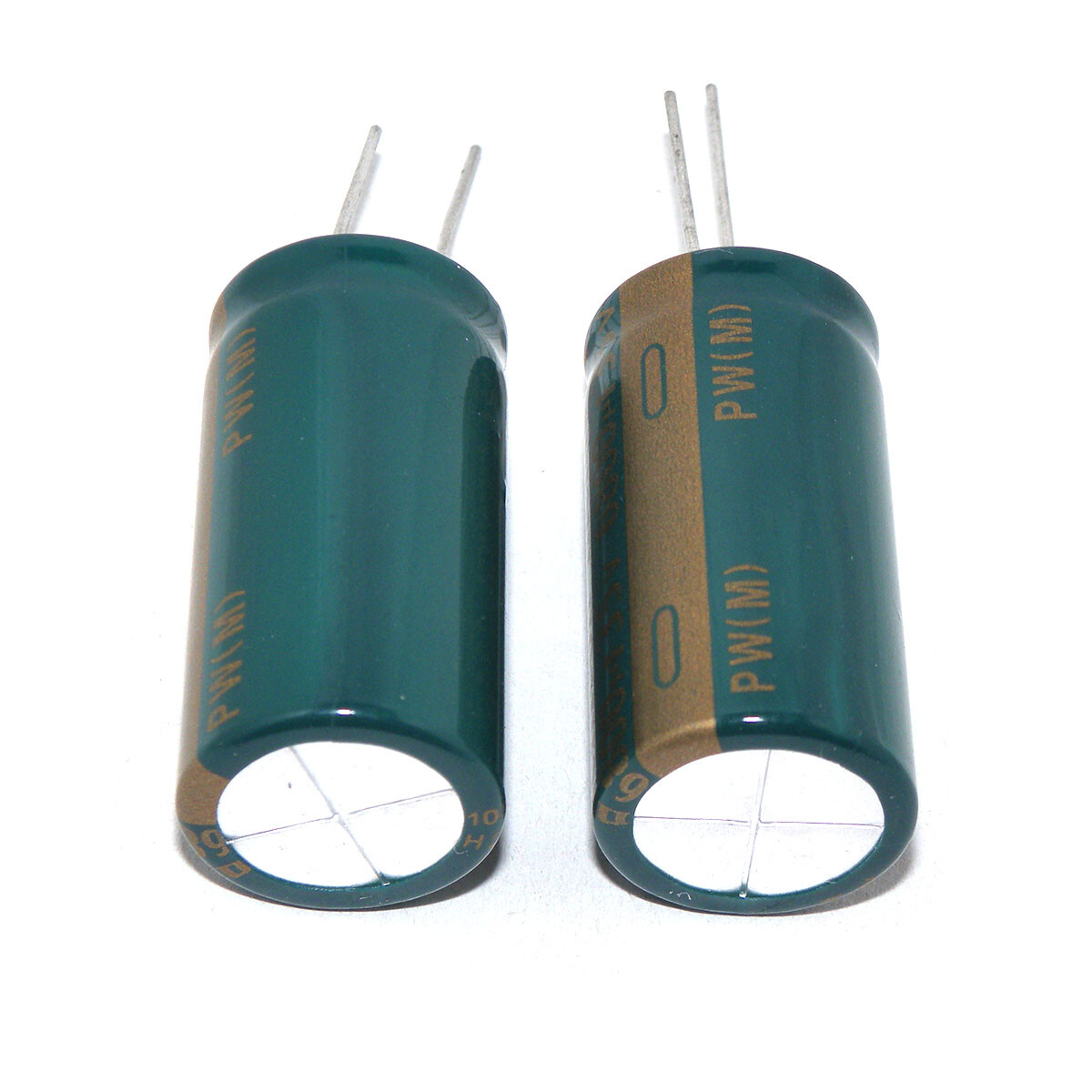 2pcs 35V6800UF Radial Aluminum Electrolytic Capacitors 6800UF/35V 18×35