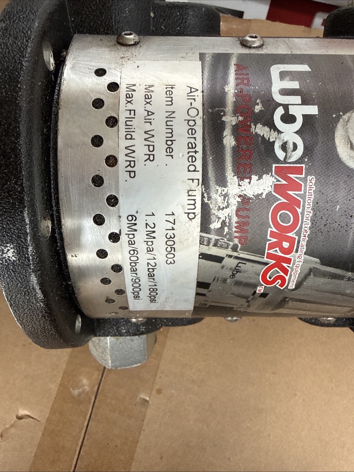 Lubeworks Air-Powered Oil Transfer Drum Pump – 5:1, 10.6GPM, 1/4″ 17130503