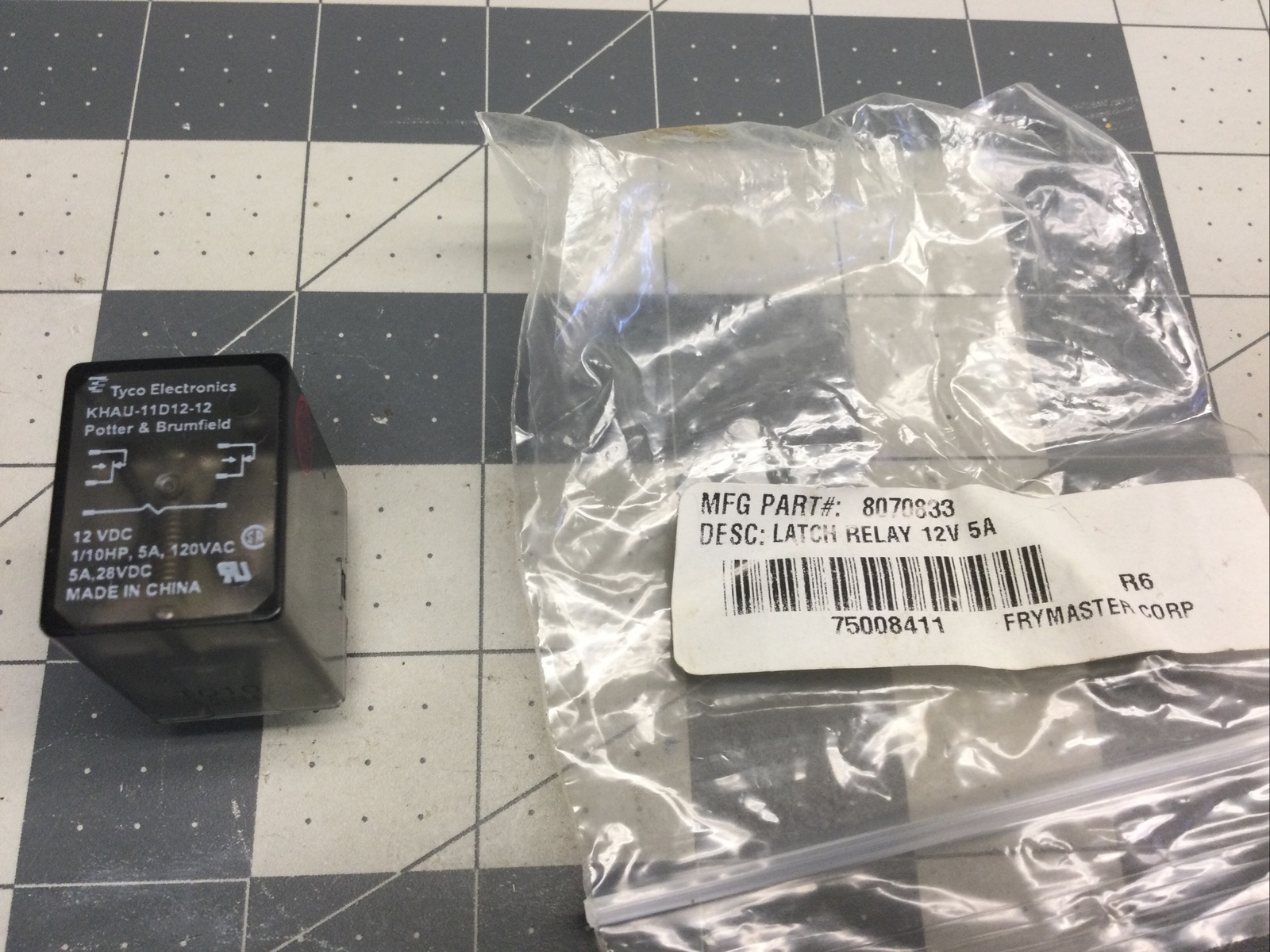 FryMaster 807-0833 Relay 12V 5A DPDT. – (LXC3K)