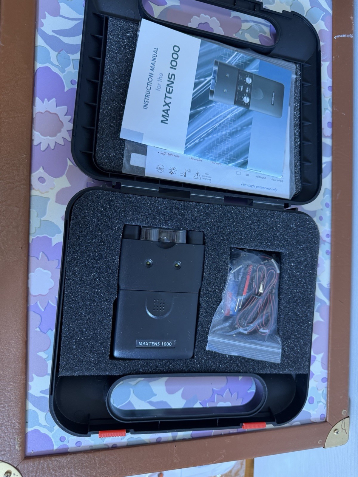 MAXTENS 1000 TENS Unit Handheld with Electrodes, Accessories, Instruction Manual