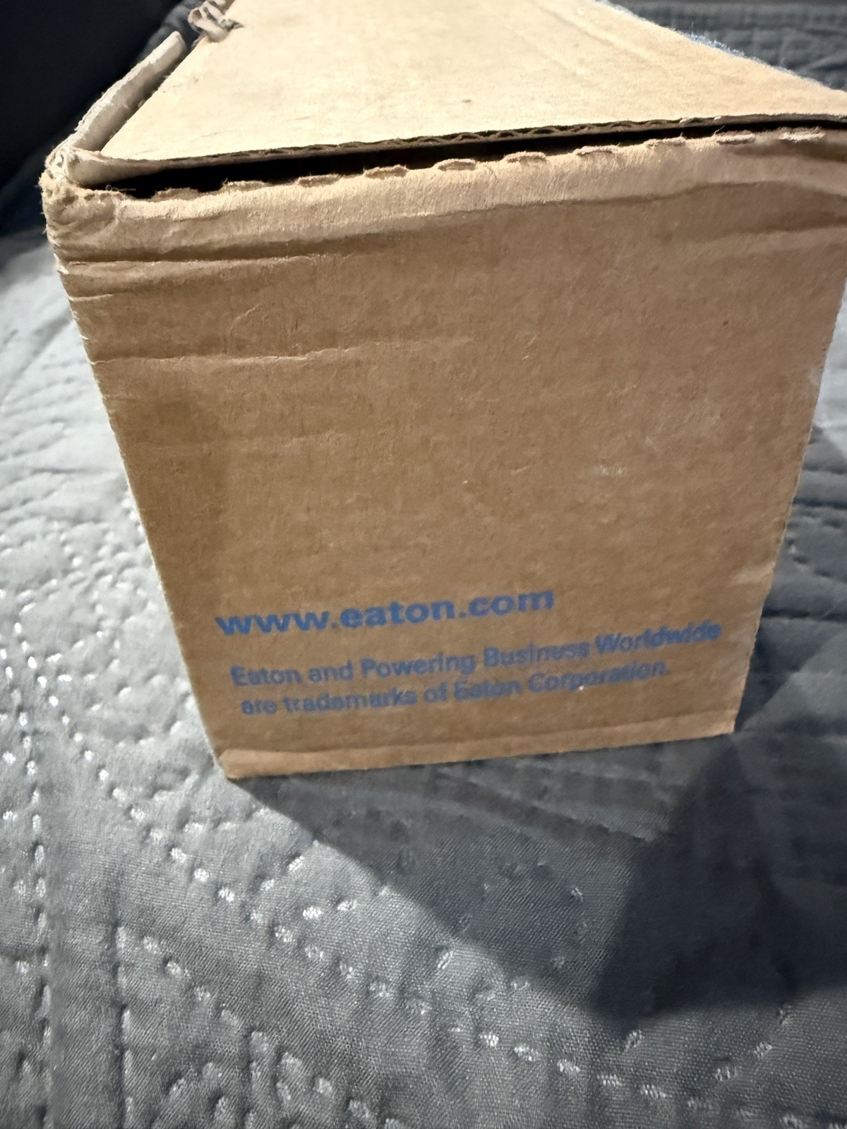 LOT OF 10 EATON BR120 Circuit Breakers (10 Pack) 20 AMP 1 Pole Type BR *NEW